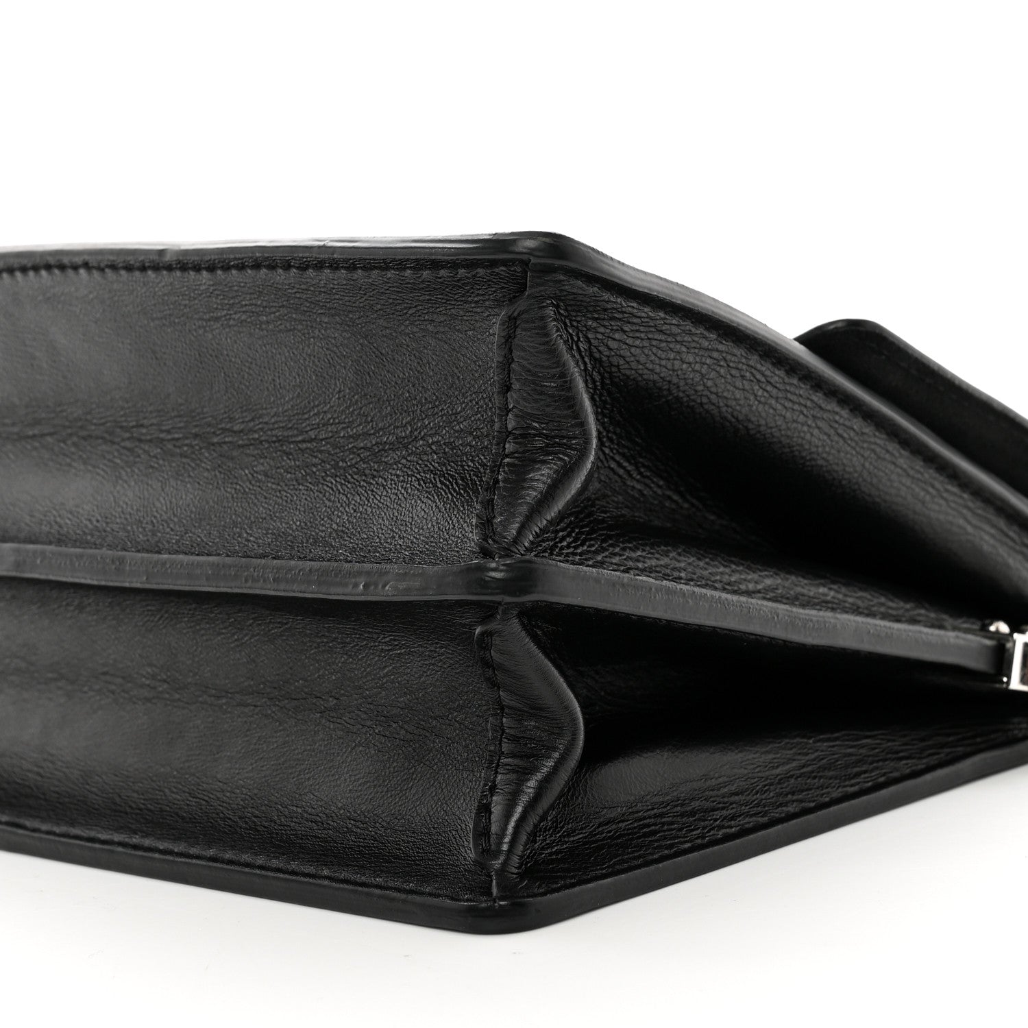 Louis Vuitton Reverse Monogram Giant Dauphine MM 9 of 13