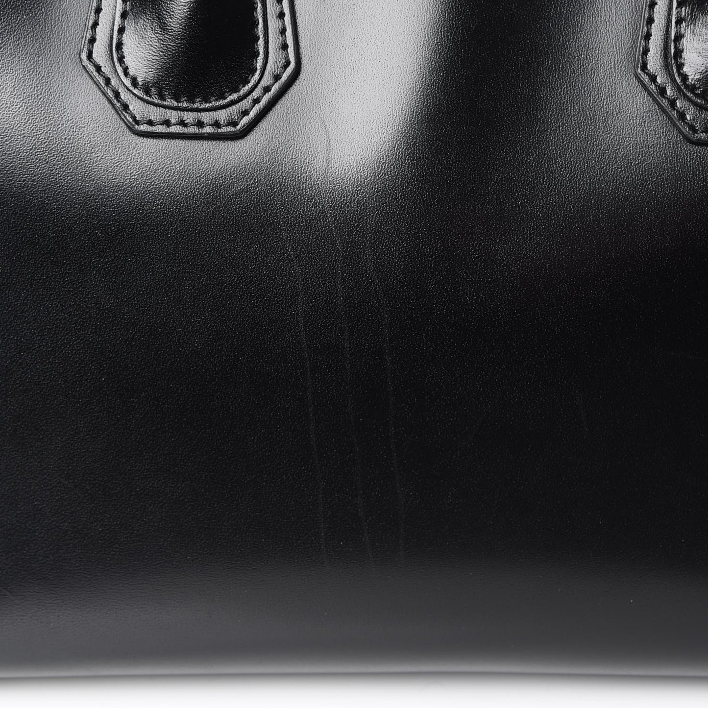 Shiny Lord Calfskin Small Antigona Black
