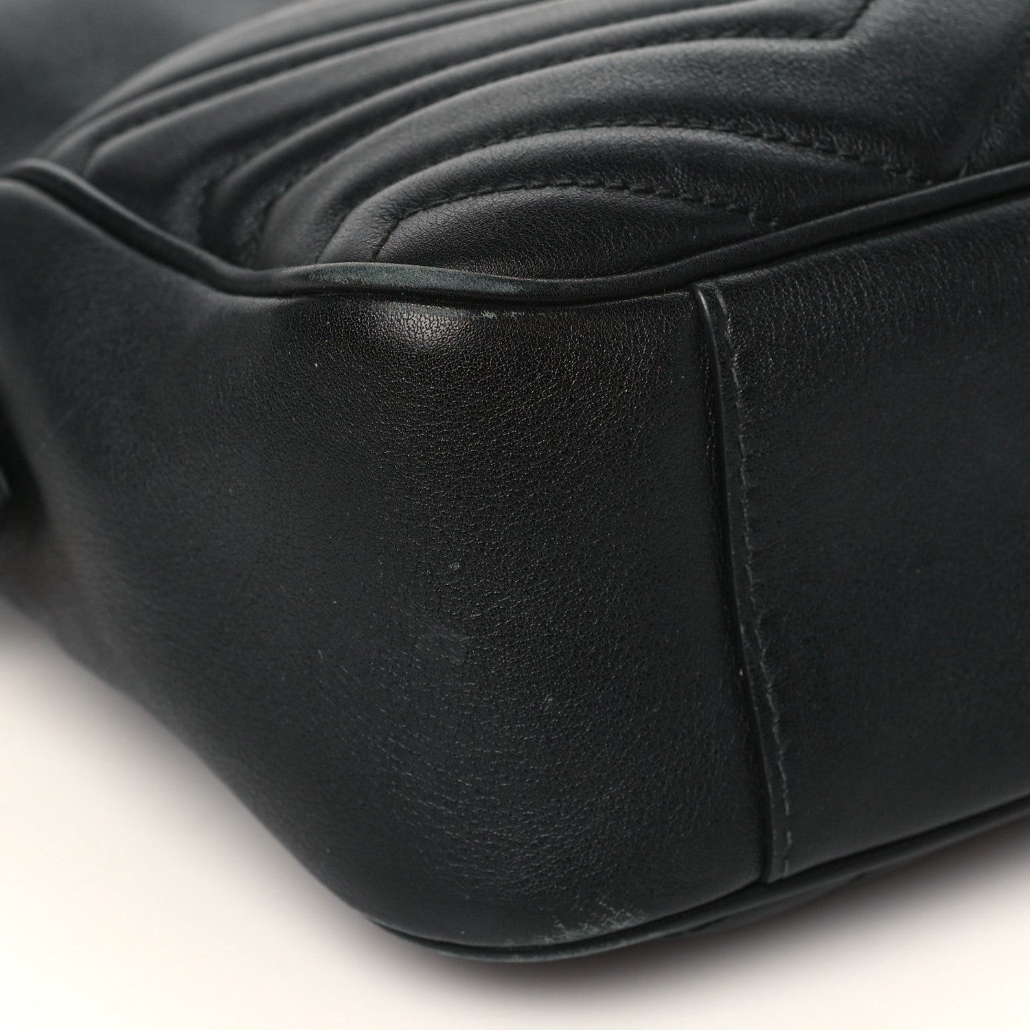 Gucci Calfskin Matelasse Medium GG Marmont Chain Shoulder Bag Black 8 of 11