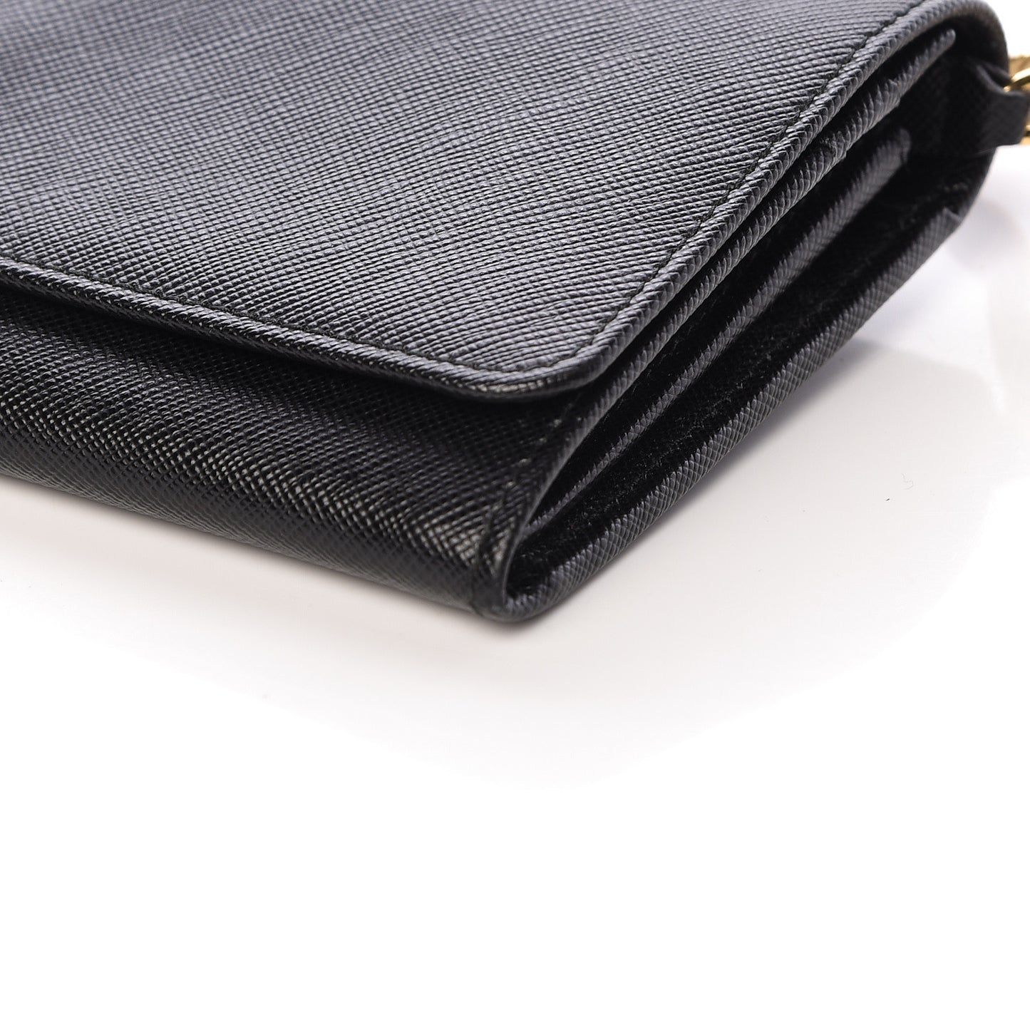 Saffiano Metal Oro Chain Wallet Black
