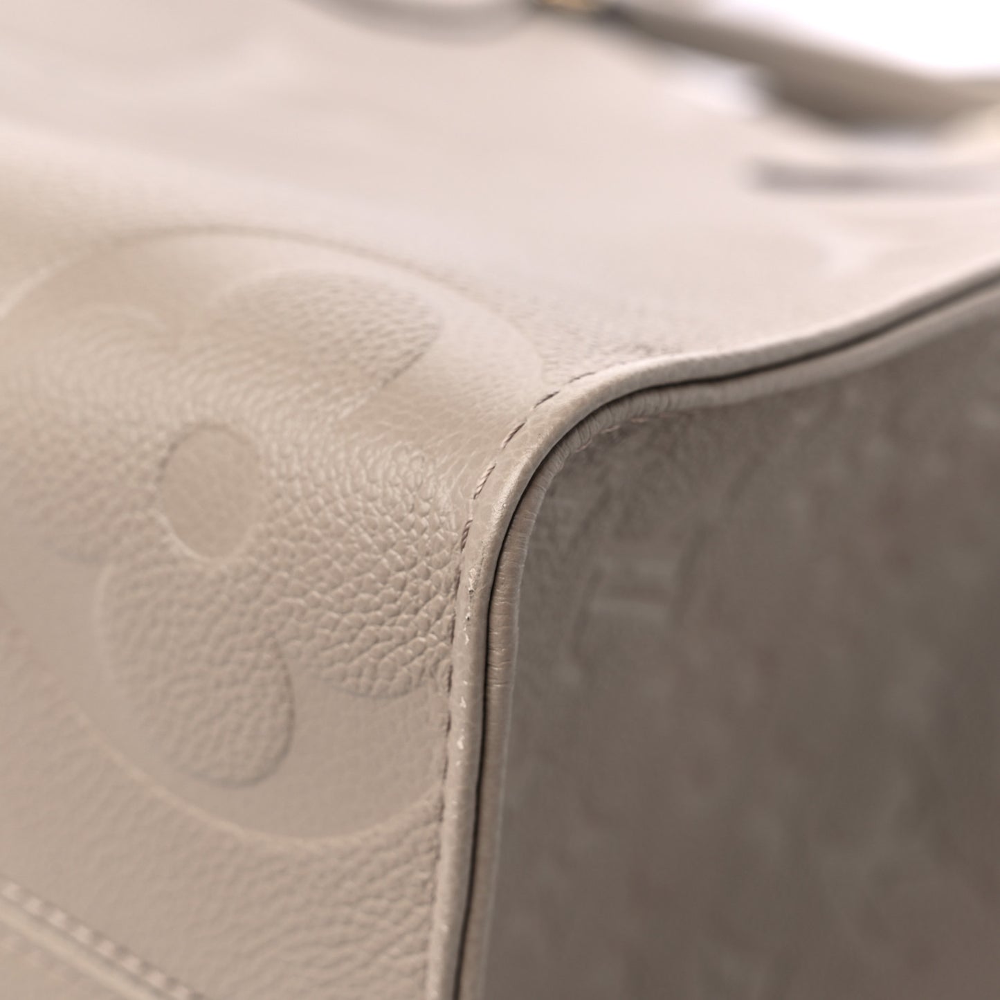 Empreinte Monogram Giant Onthego MM Tourterelle