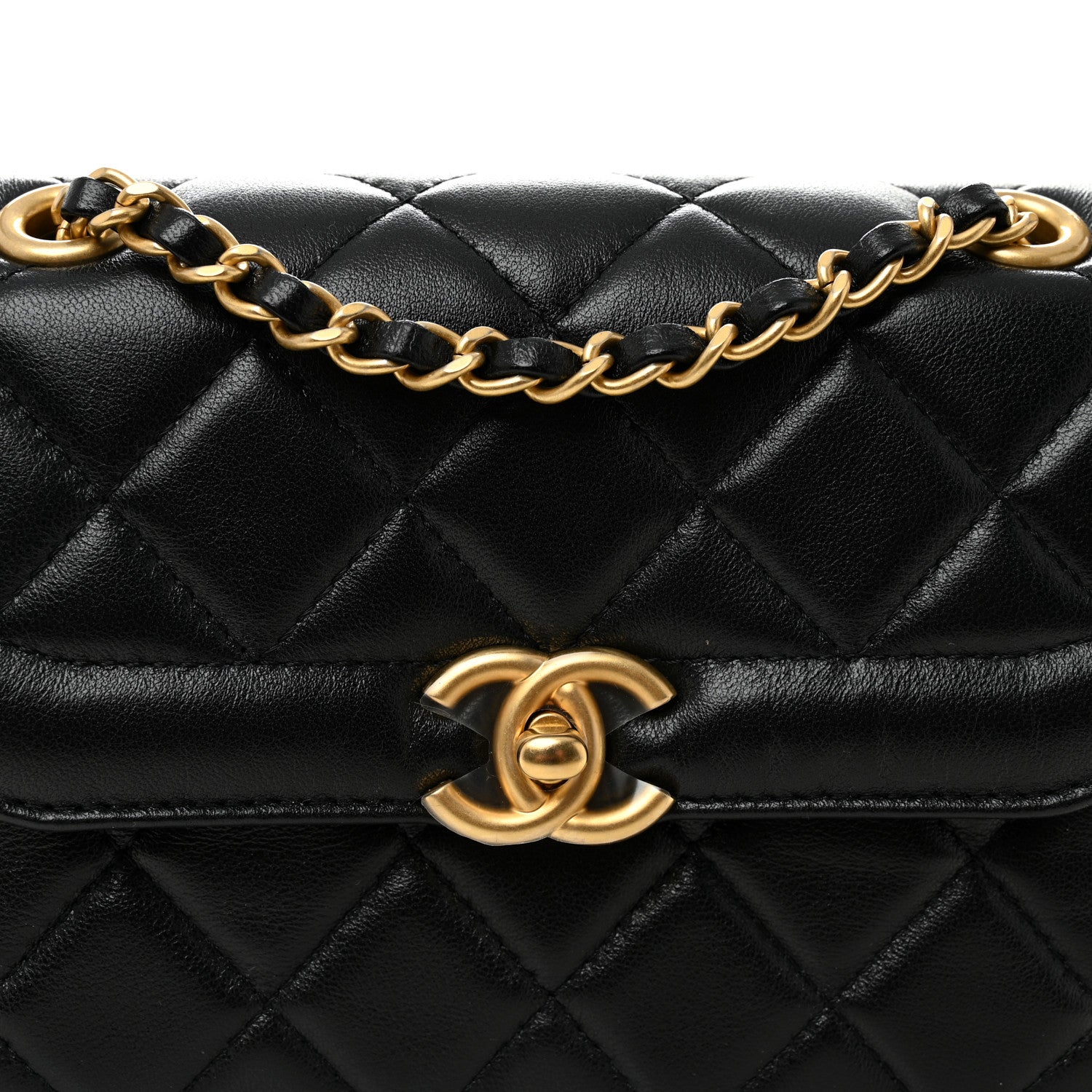 Chanel Shiny Lambskin Quilted Mini Flap Black 1866670 – FASHIONPHILE