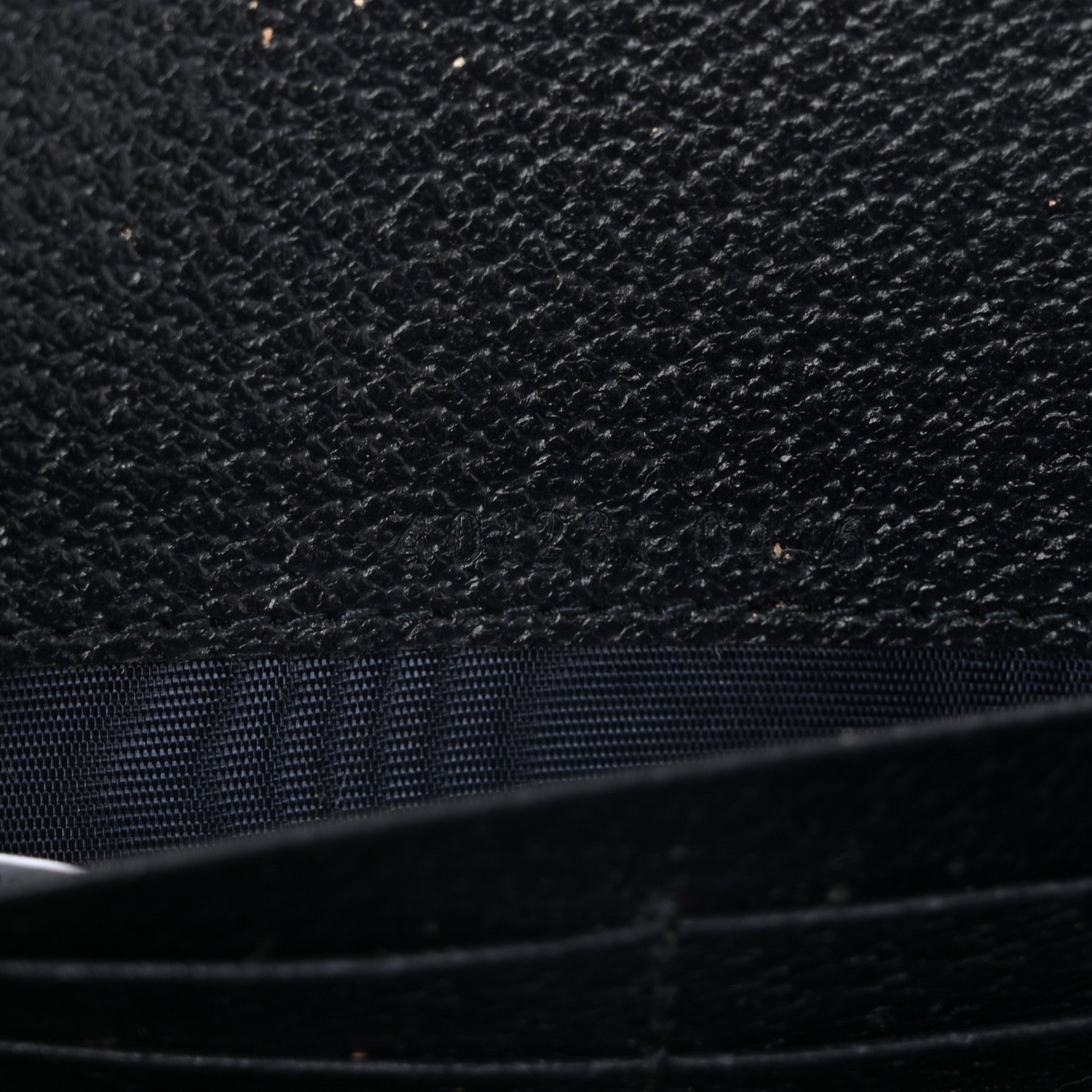 Gucci GG Supreme Monogram Textured Dollar Calfskin Mini Dionysus Chain Wallet Beige Blue 9 of 16