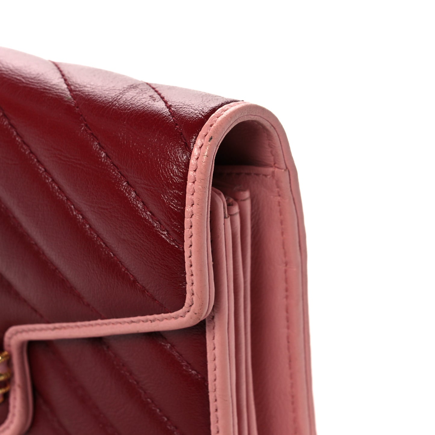Azalea Calfskin Enamel Matelasse Diagonal Torchon GG Marmont Chain Wallet New Cherry Red Wild Rose