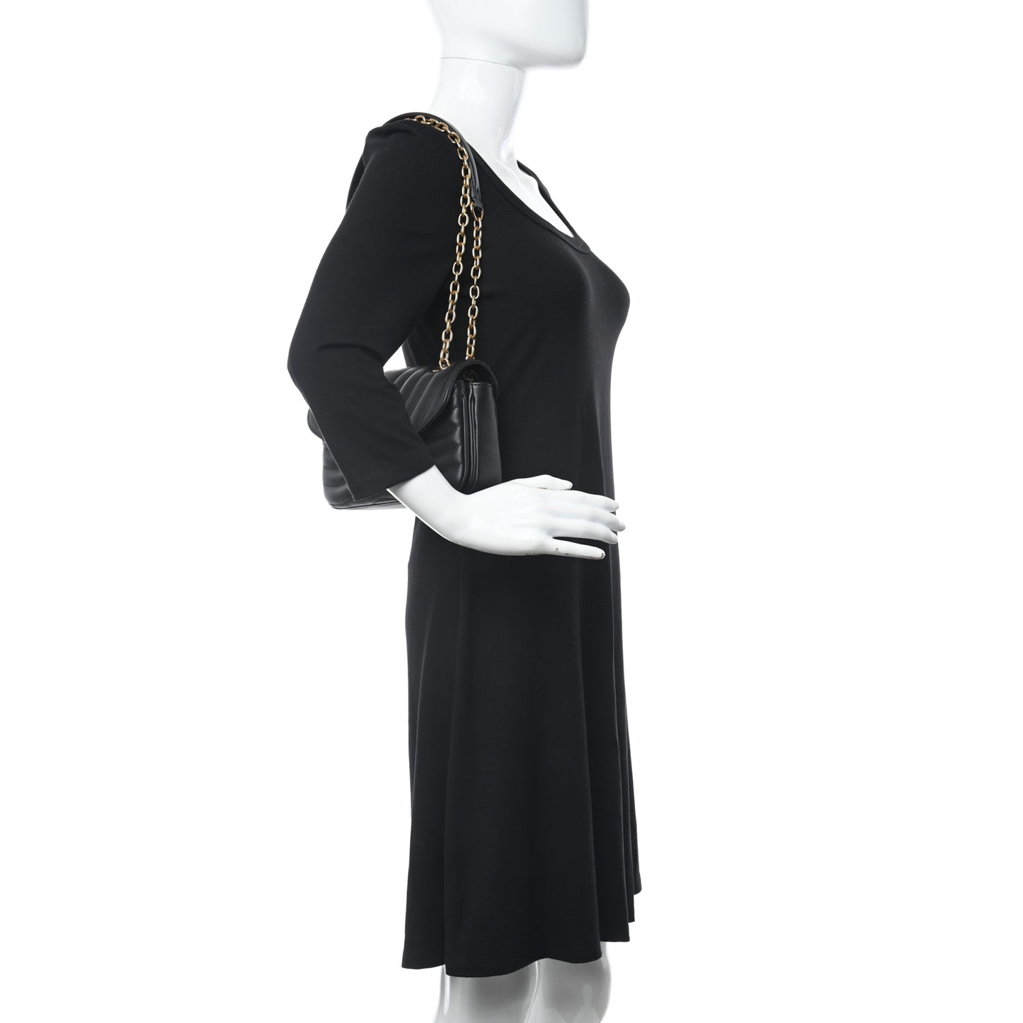 Calfskin New Wave Chain PM NM Black