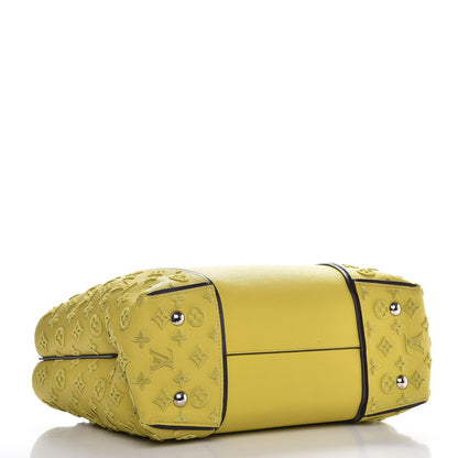 Louis Vuitton Veau Cachemire Tote W PM Pistache 4 of 7