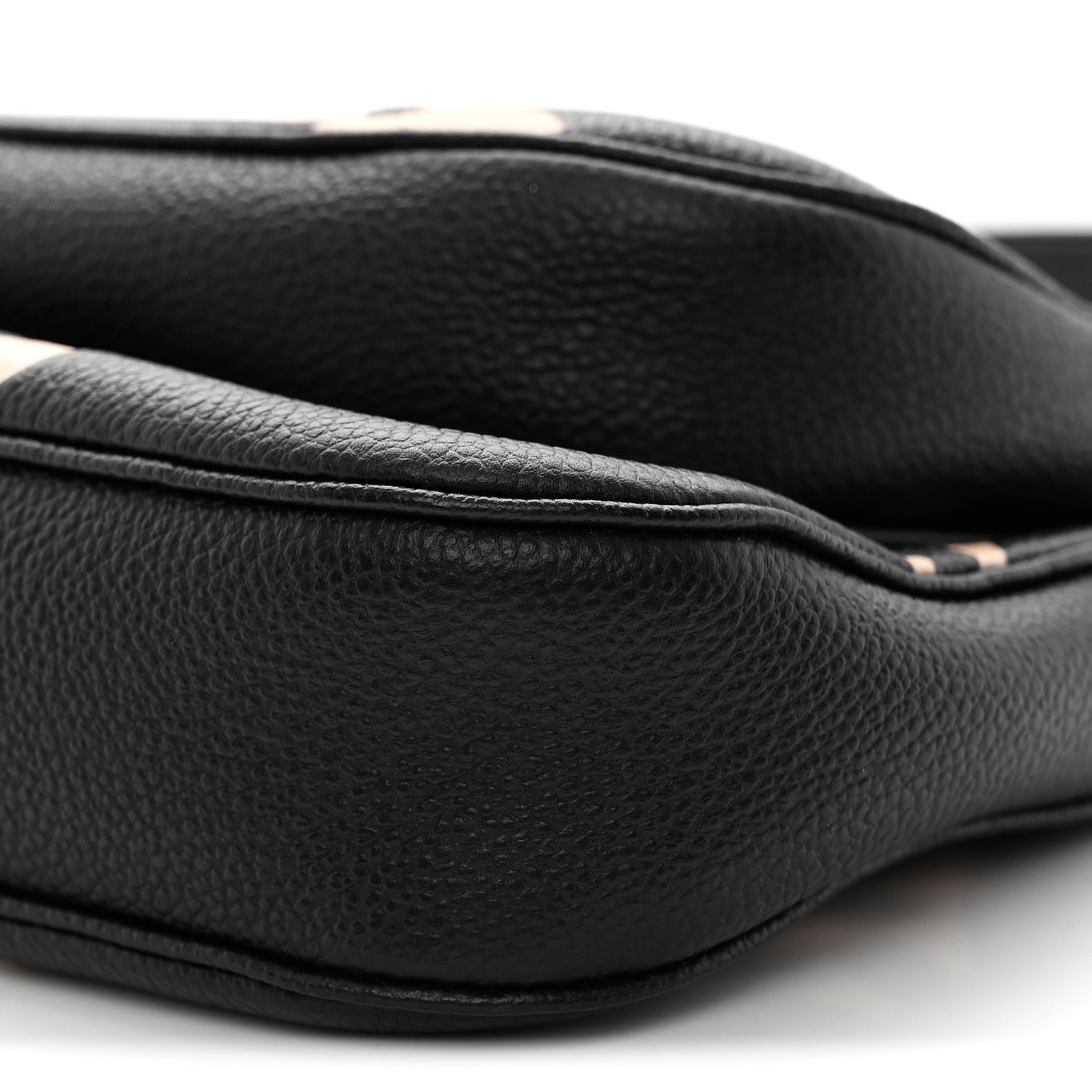 Louis Vuitton Empreinte Monogram Giant Multi Pochette Accessories Black Beige 9 of 9