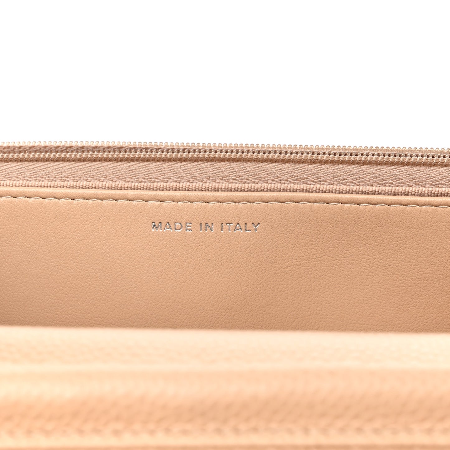 Caviar Quilted Wallet On Chain WOC Beige Clair