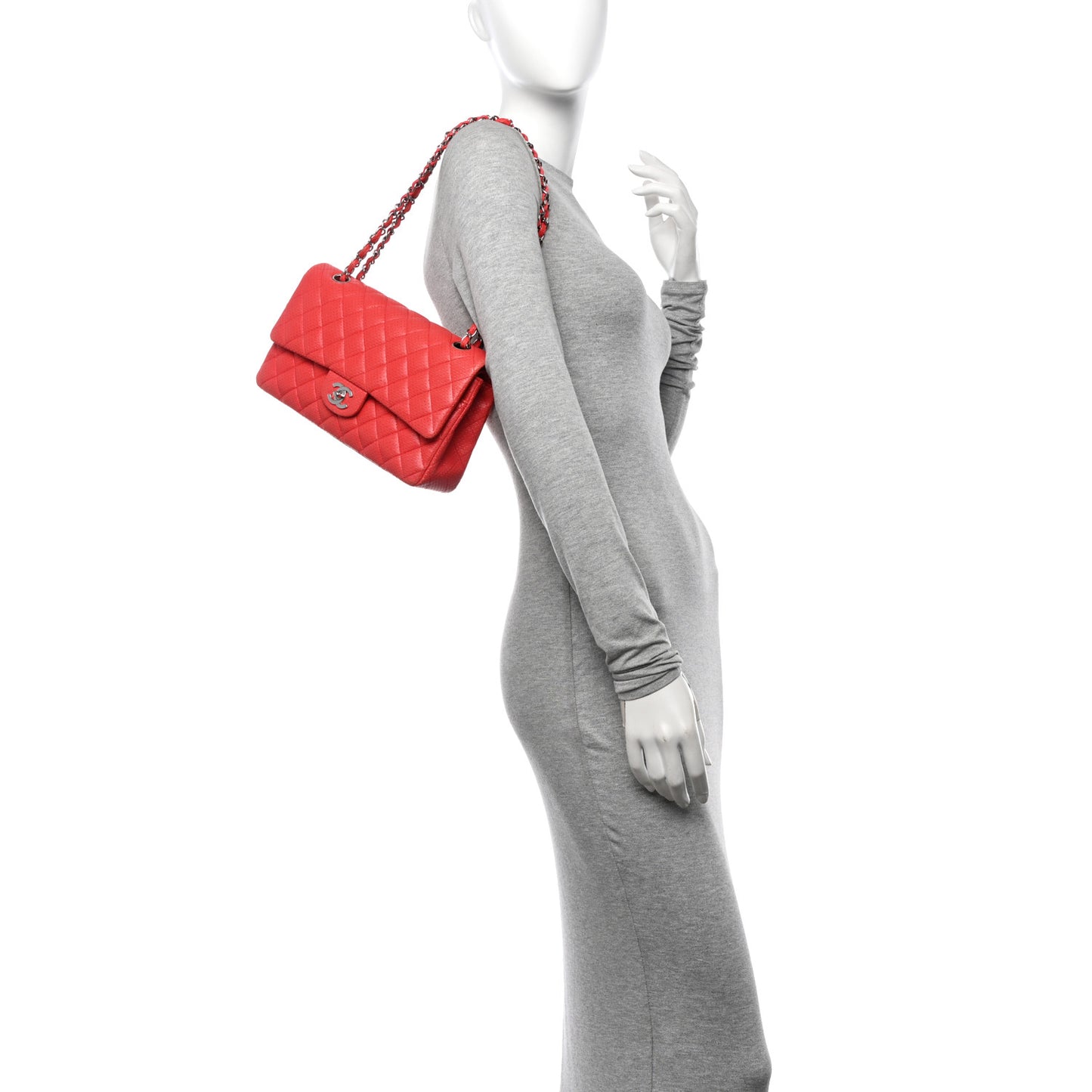 Lambskin Perforated Medium Double Flap Red