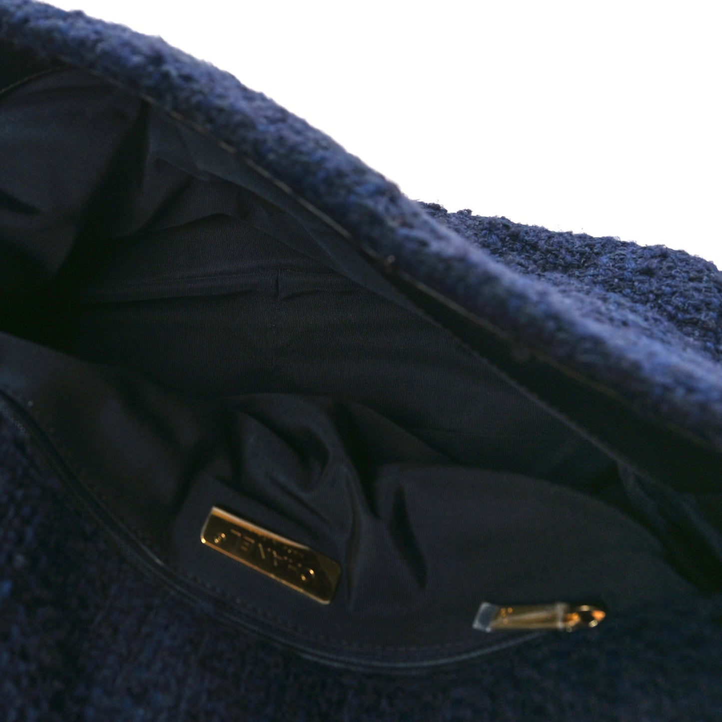 Tweed Quilted Maxi Chanel 19 Flap Navy