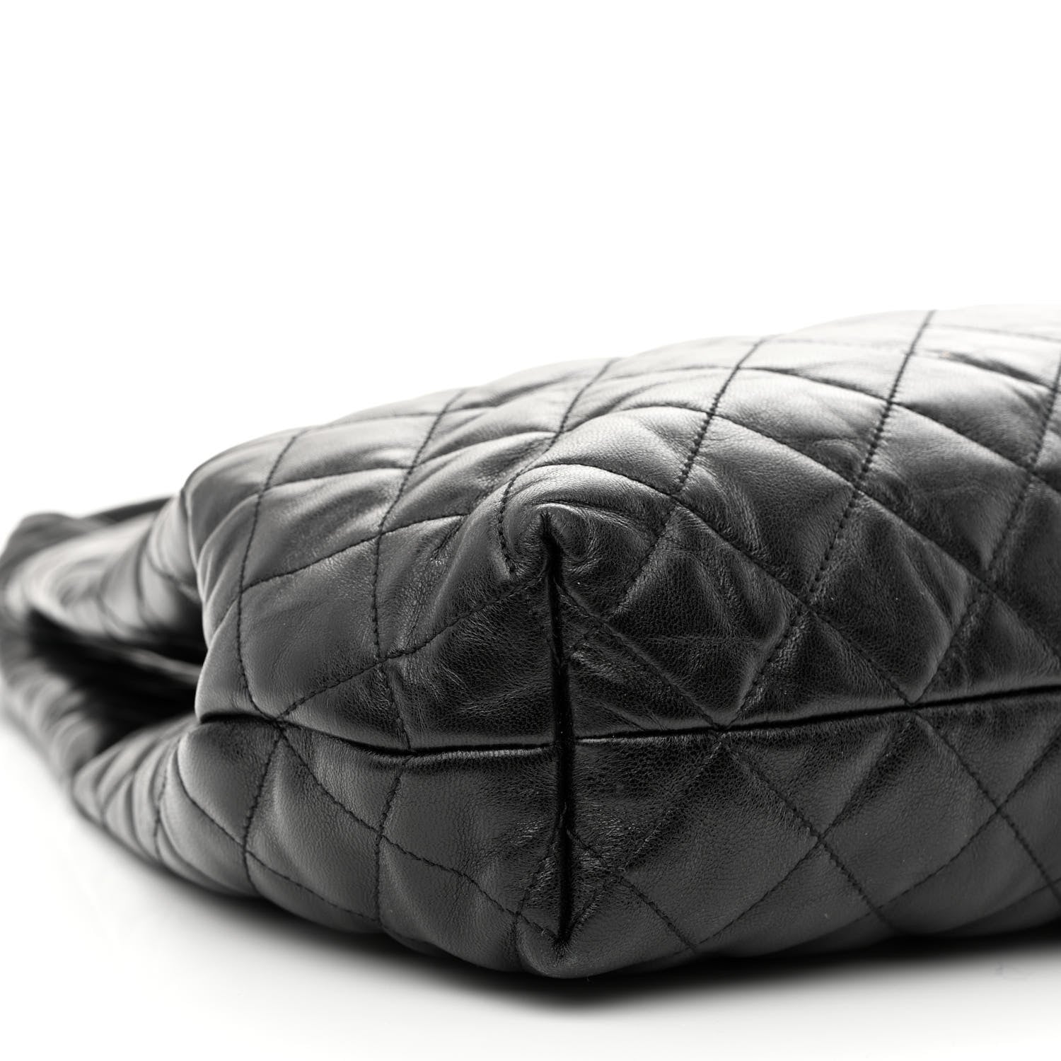 Saint Laurent Lambskin Quilted Maxi Icare Shopping Tote Black 11 of 12