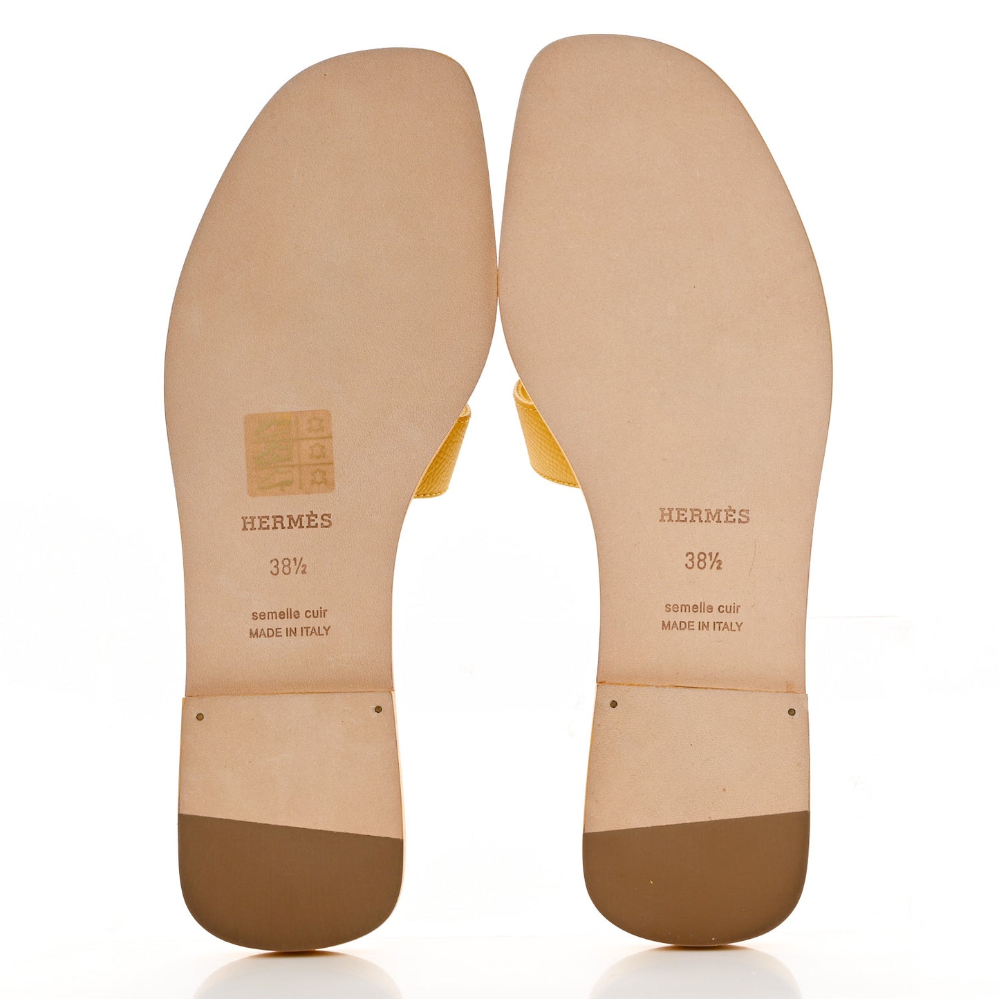 Epsom Oran Sandals 38.5 Jaune Sable