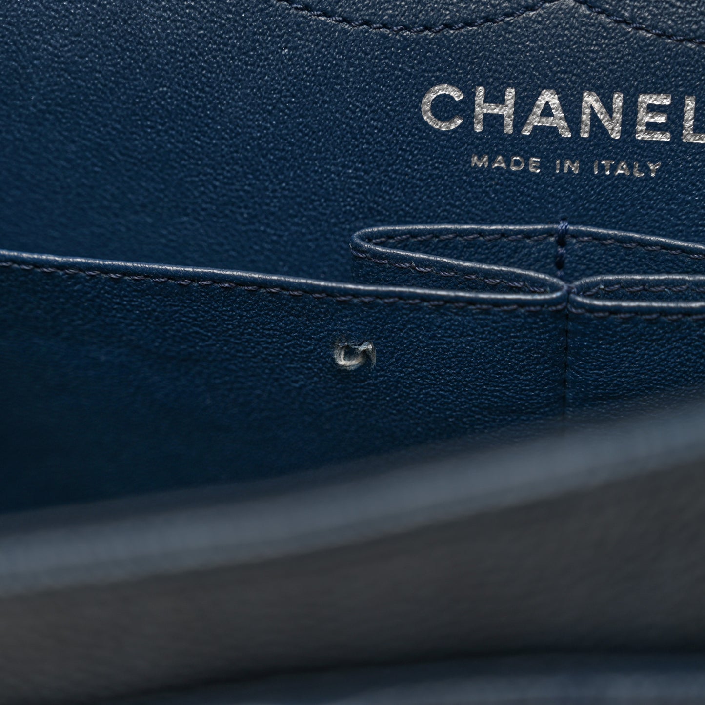 Caviar Quilted 2.55 Reissue 226 Flap Navy Blue