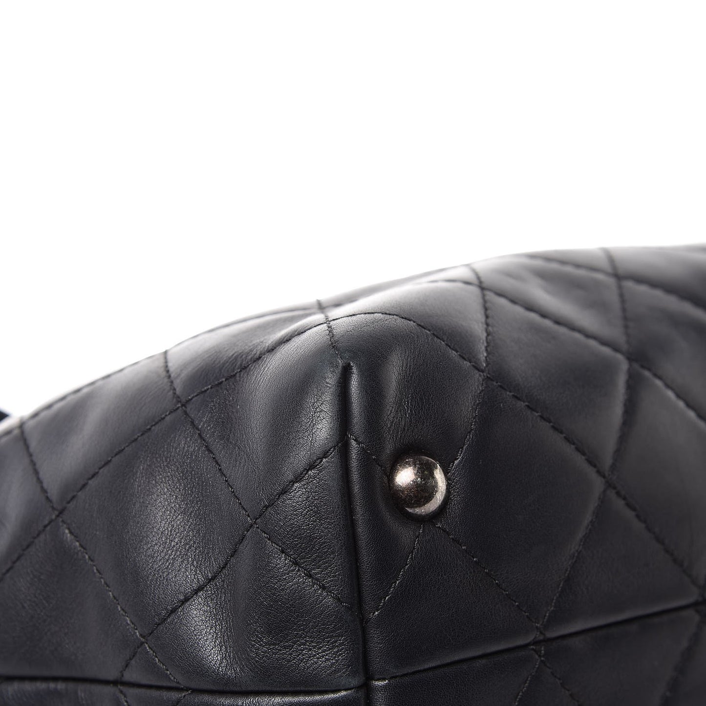 Calfskin Quilted Large Shopping In Chains Tote Black