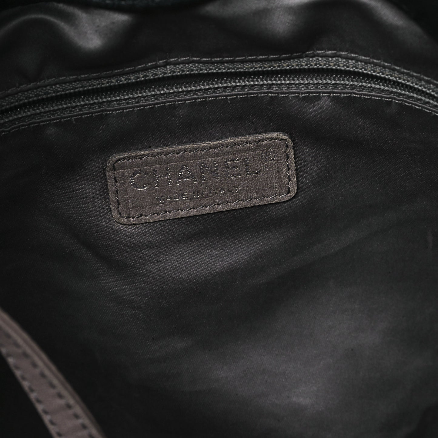 Crinkled Coated Canvas Le Marais Hobo Black