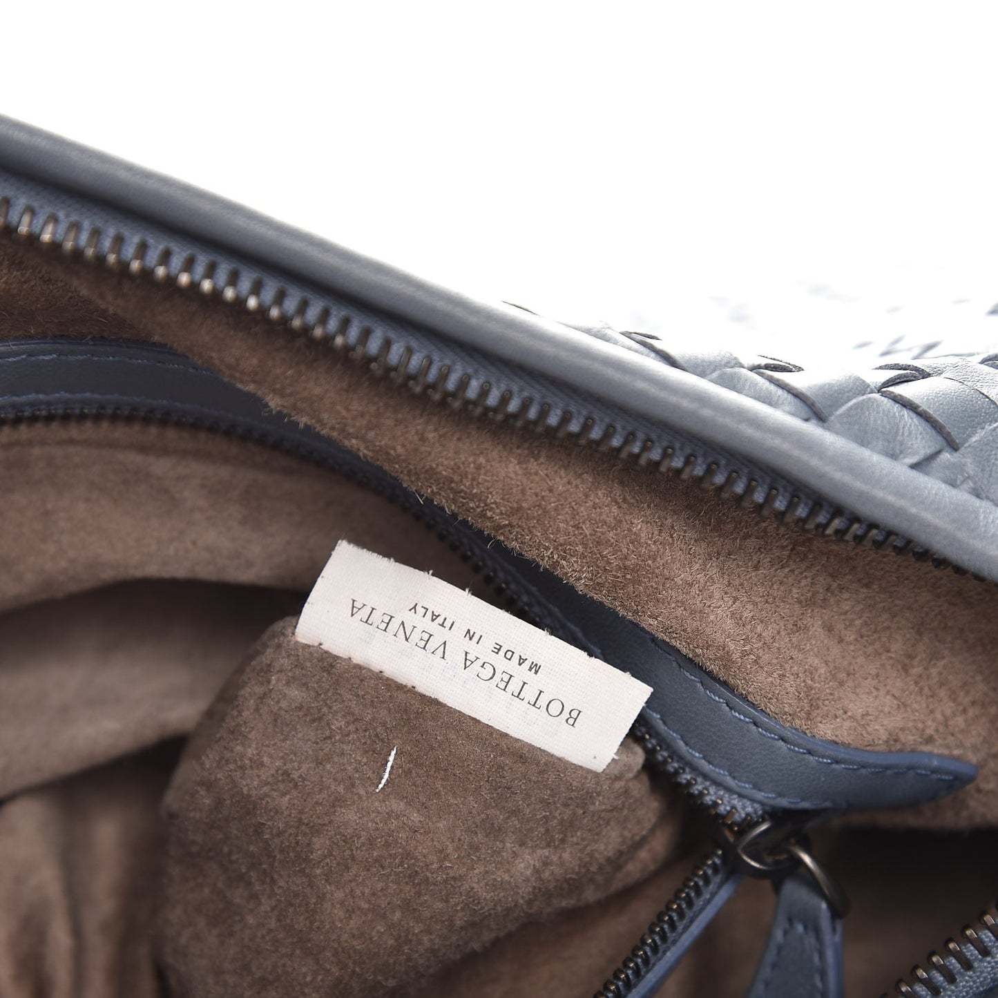 Nappa Intrecciato Medium Veneta Hobo Krim