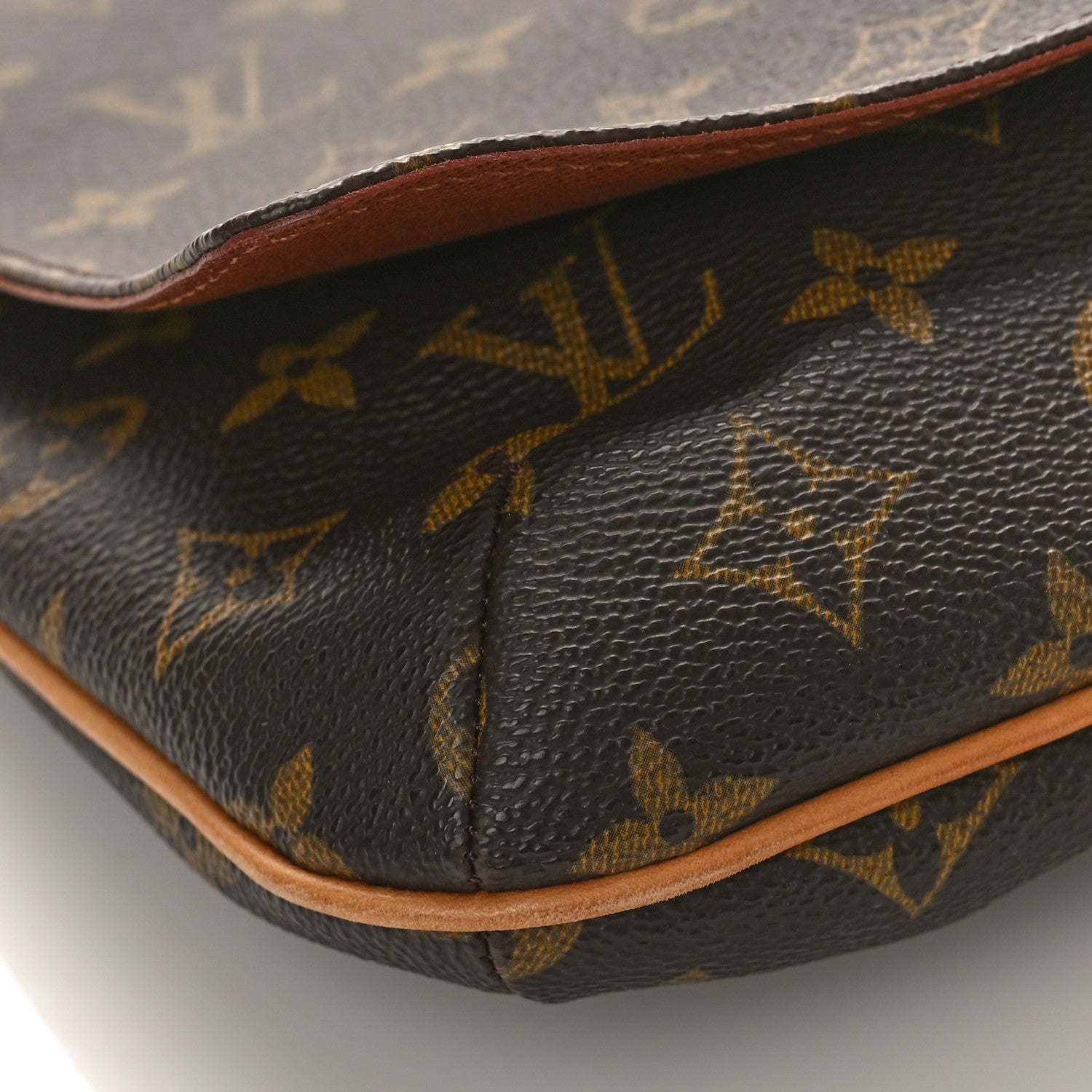 Louis Vuitton Monogram Musette Tango 7 of 8