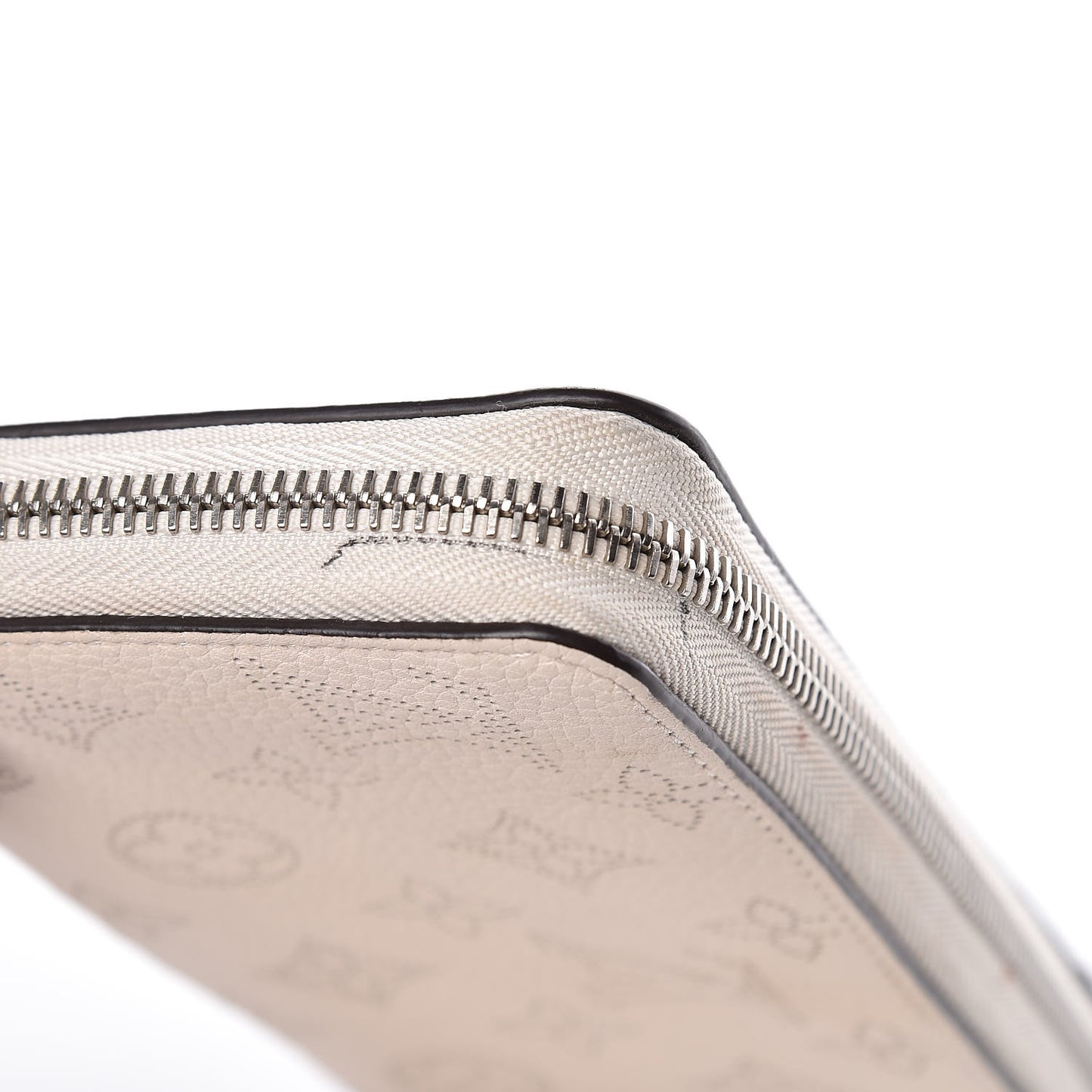 Mahina Zippy Wallet Ivory