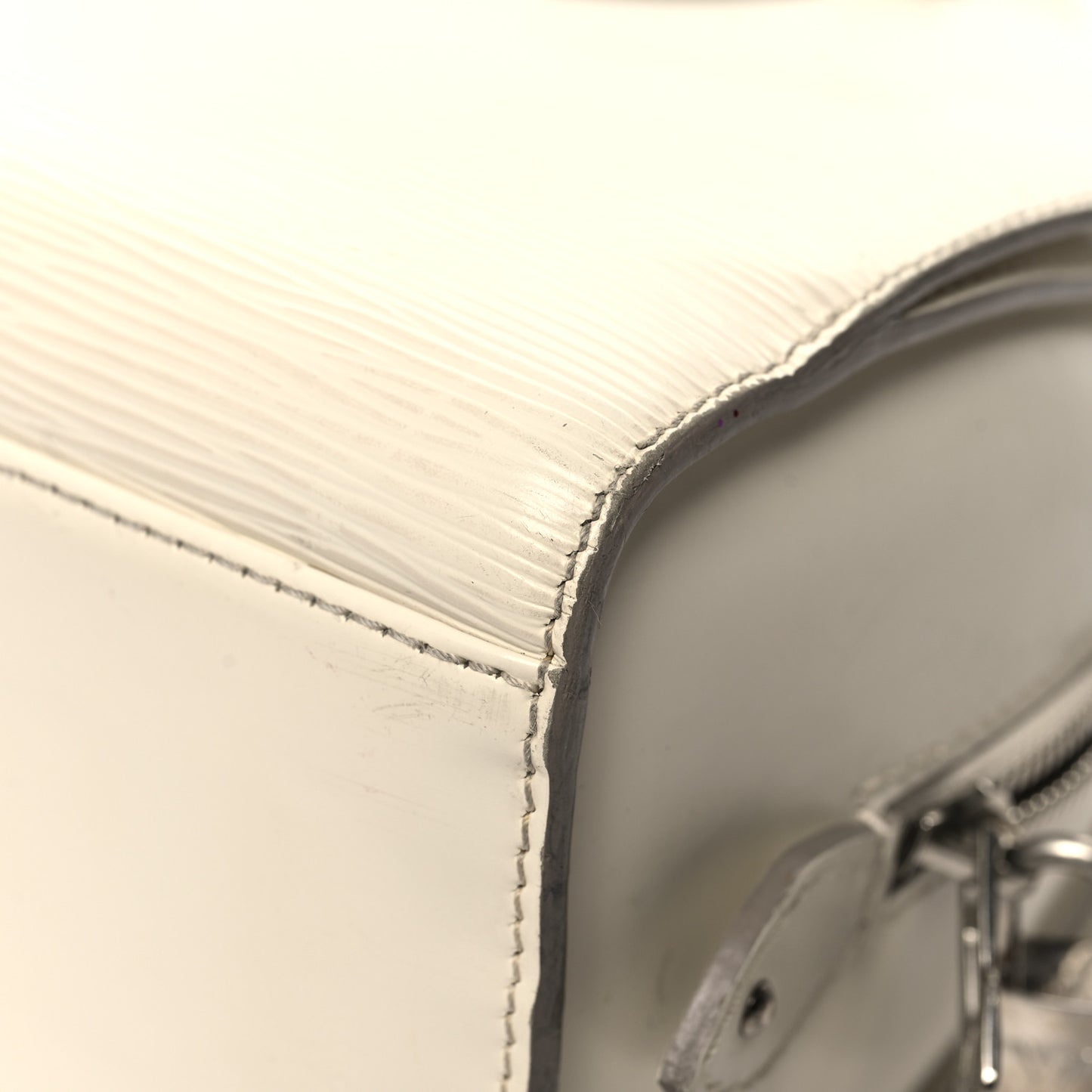 Epi Pont-Neuf PM Ivory