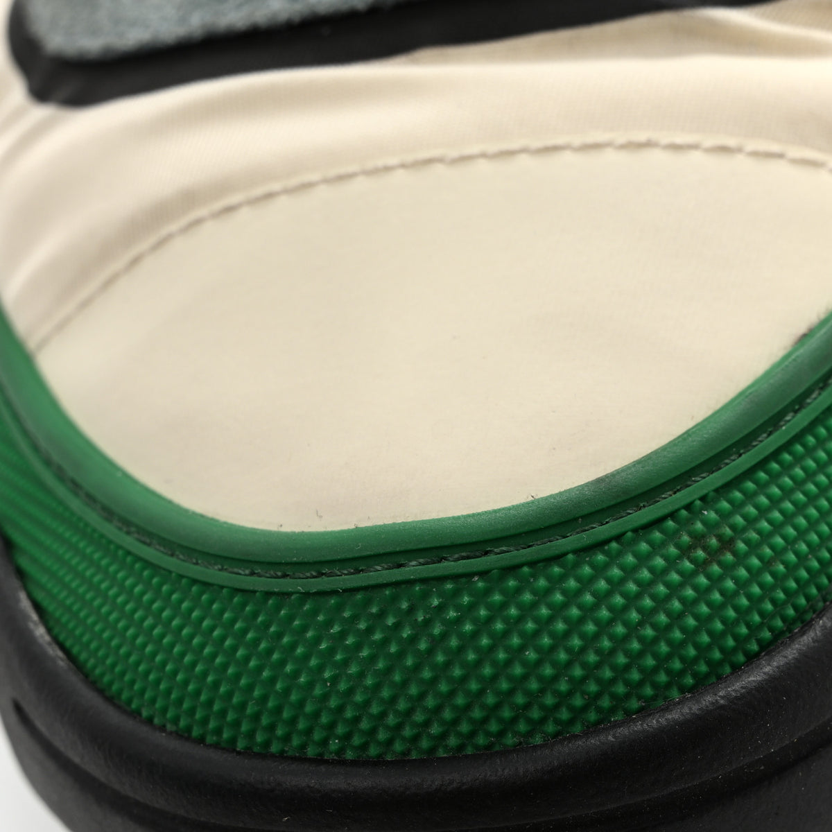 Chanel Suede Calfskin Mixed Fibers CC Sneakers 39.5 Ivory Green Light Blue 14 of 15