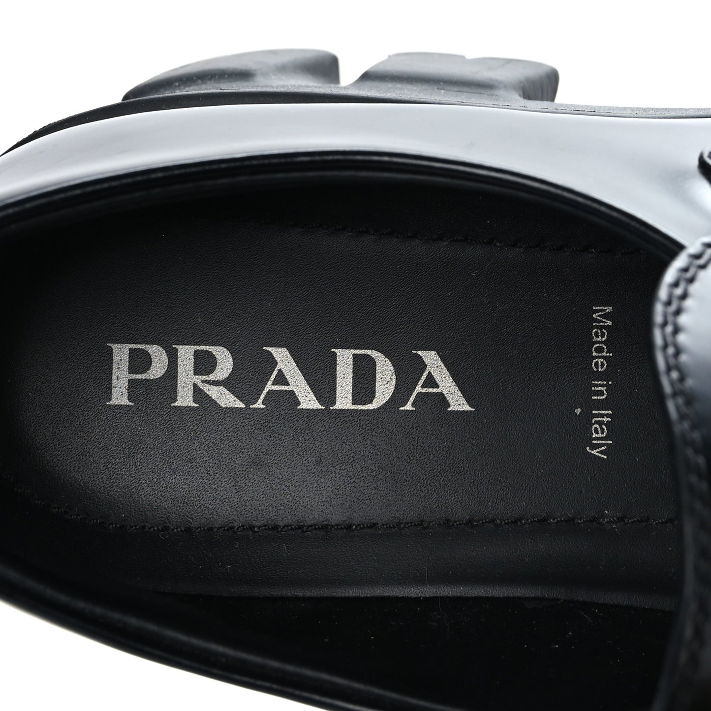 Spazzolato Triangle Logo Monolith Pointy 55mm Loafers 38.5 Black