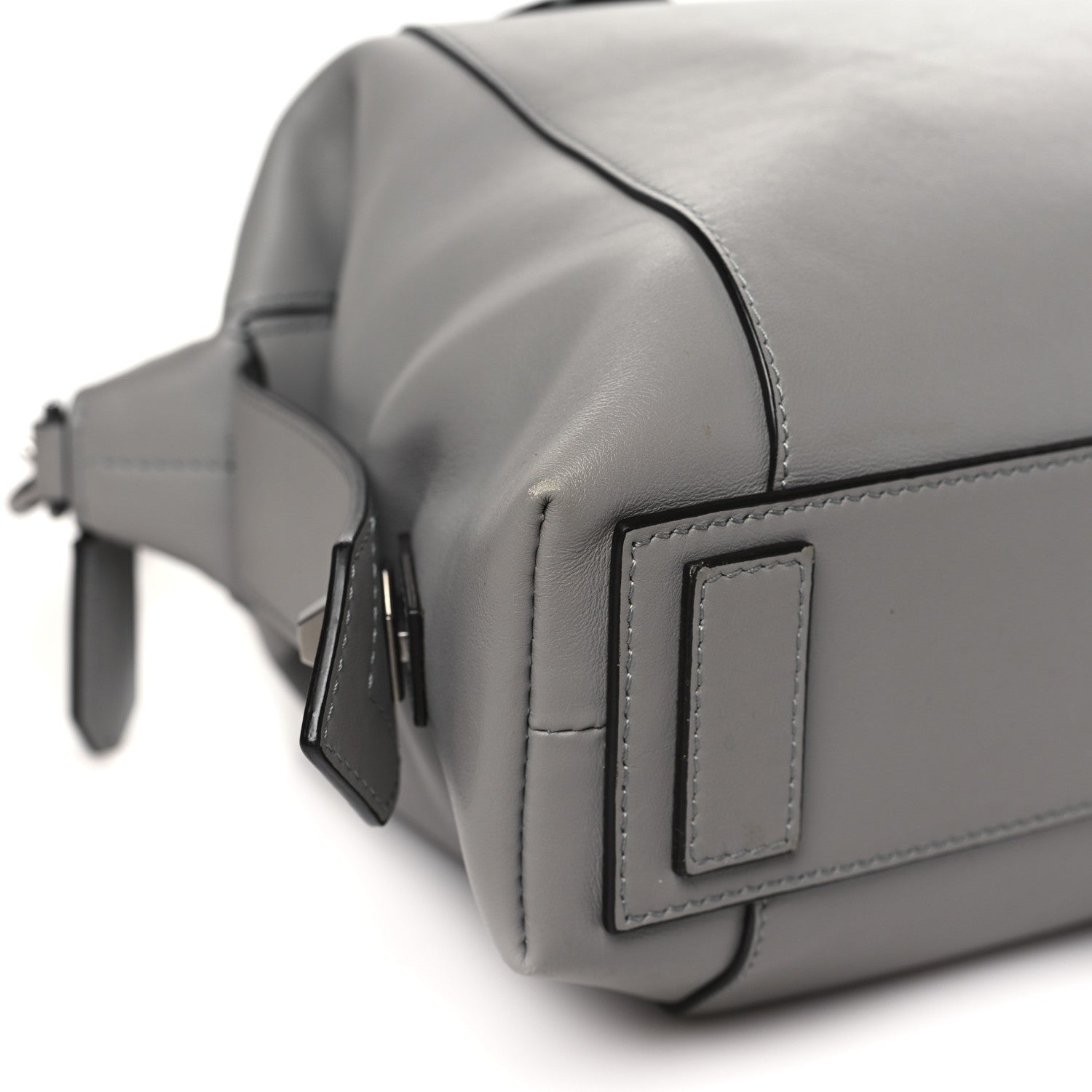 Givenchy Soft Calfskin Small Soft Antigona Pearl Grey 8 of 9