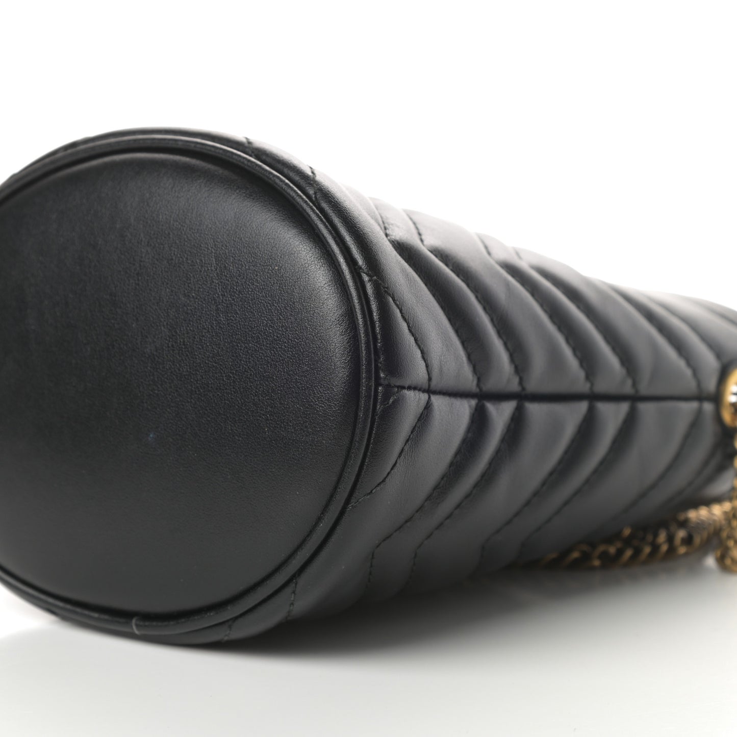 Calfskin Matelasse Mini GG Marmont 2.0 Bucket Bag Black