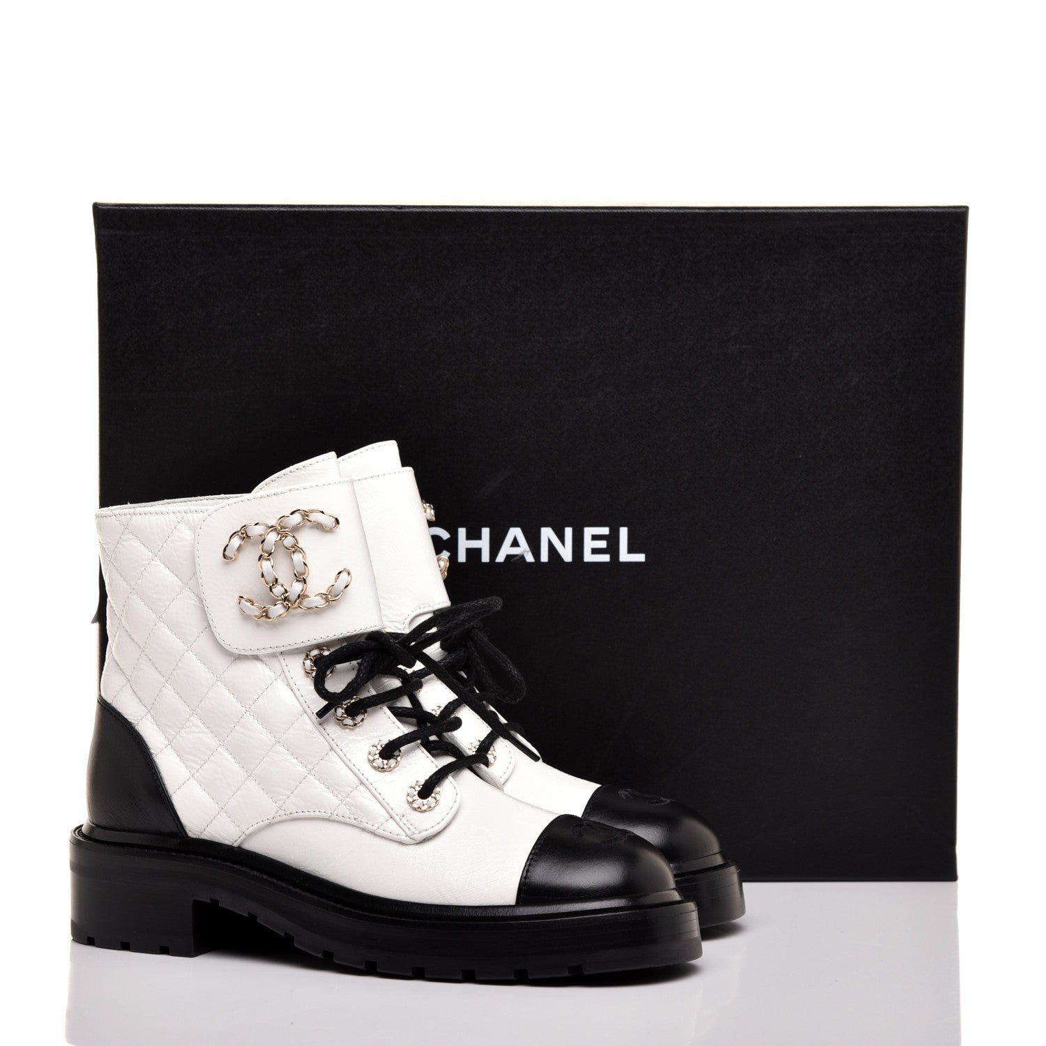 Chanel Shiny Goatskin Calfskin Quilted Lace Up Combat Boots 37 Black White 9 of 9