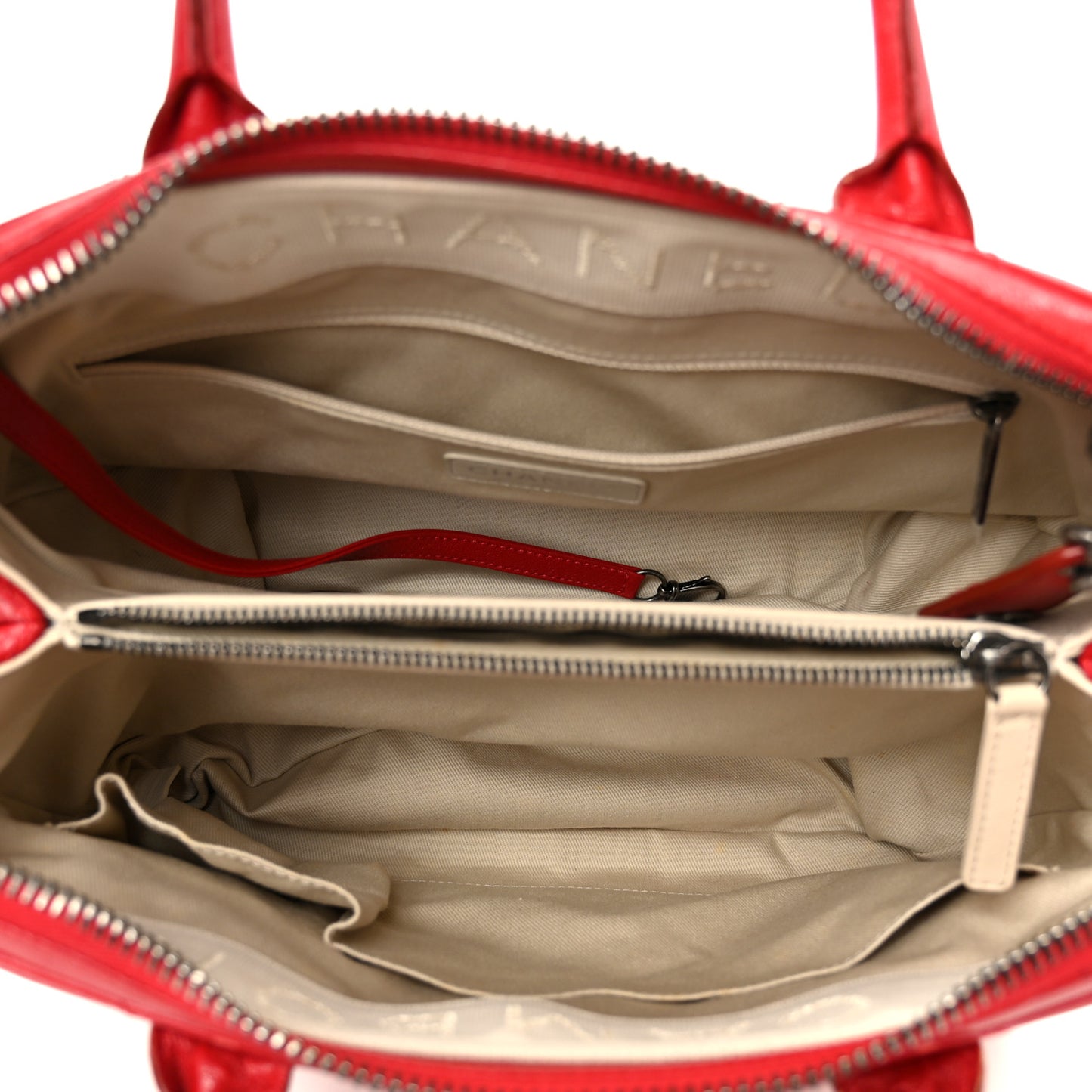 Shiny Sheepskin Quilted Medium Shopping Tote Red