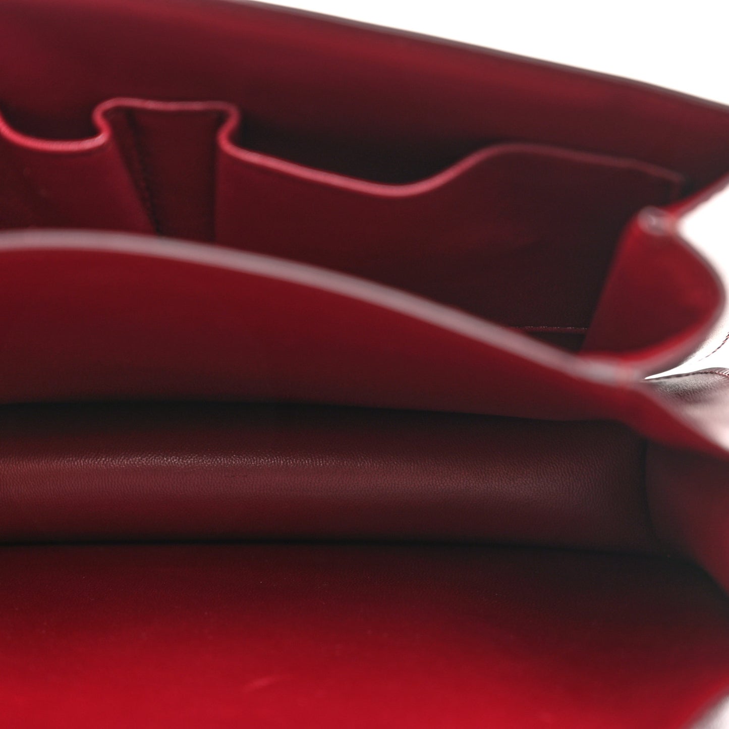 Box Calfskin Medium Classic Box Flap Bag Burgundy