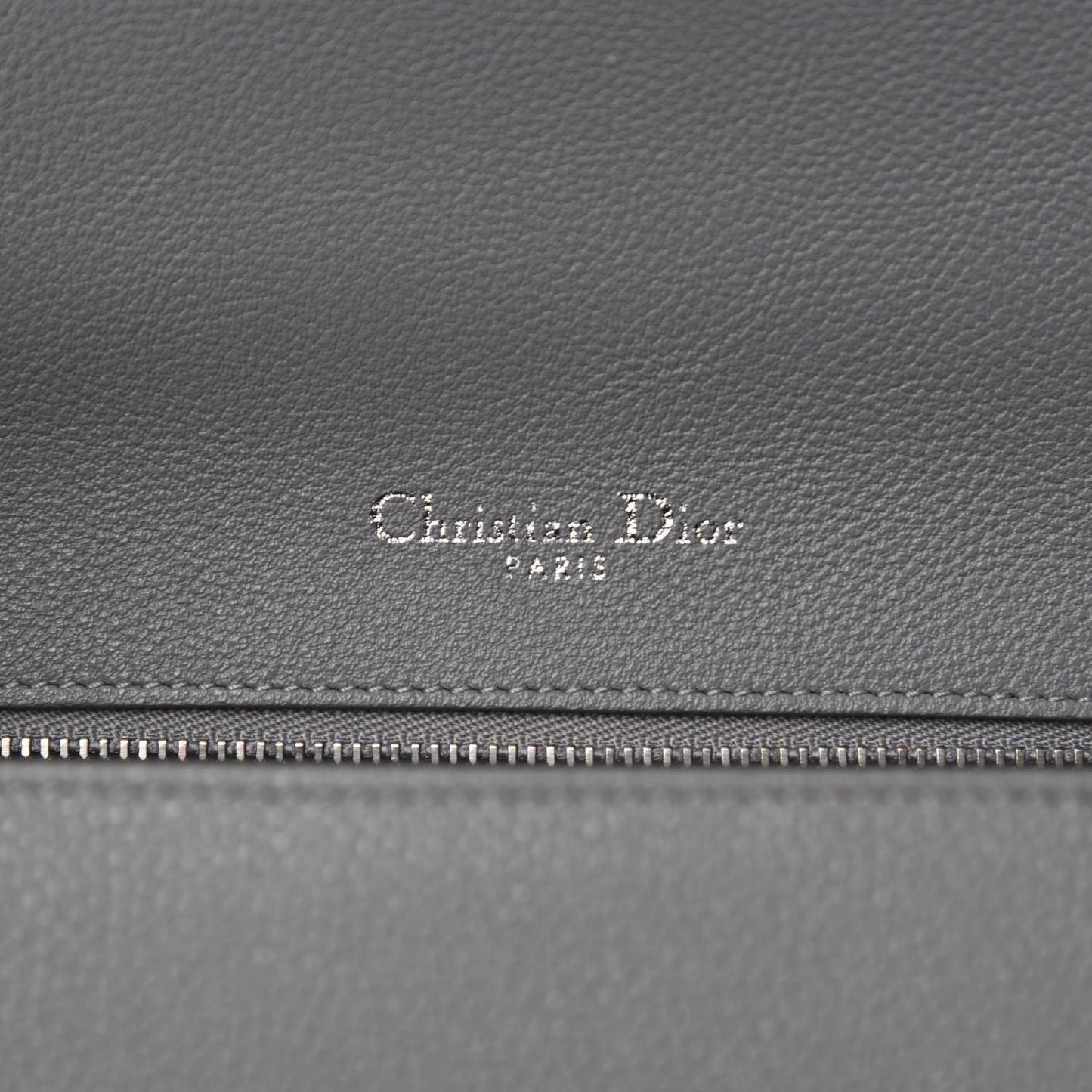 Grained Calfskin Medium Diorama Flap Bag Gris