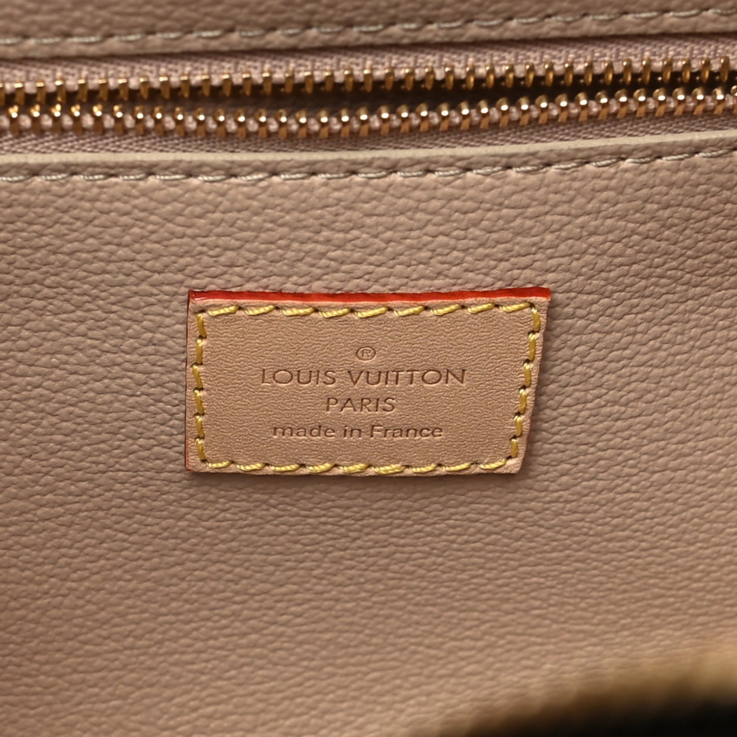 LOUIS VUITTON Monogram Cosmetic Pouch GM NM