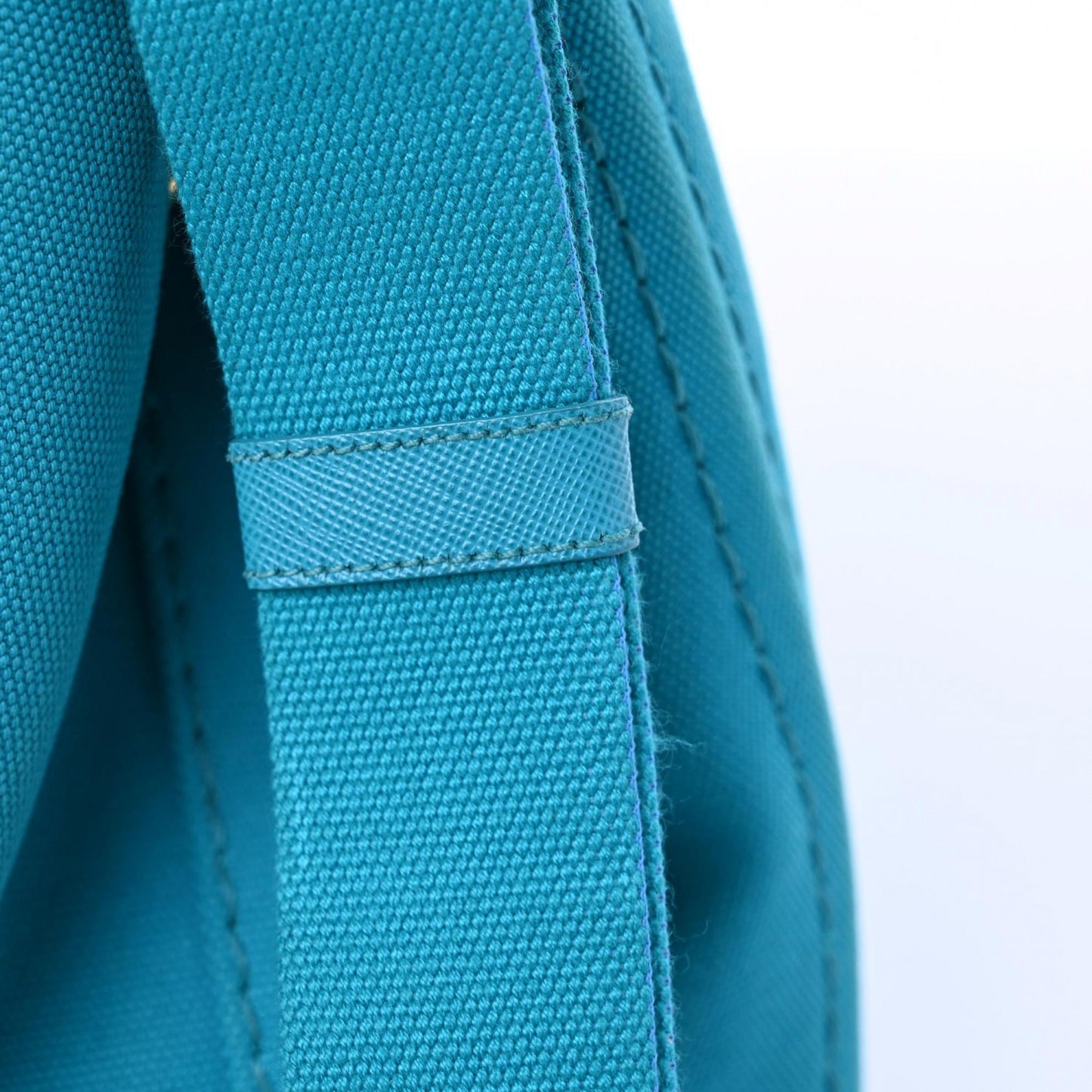 Canapa Small Logo Tote Pavone