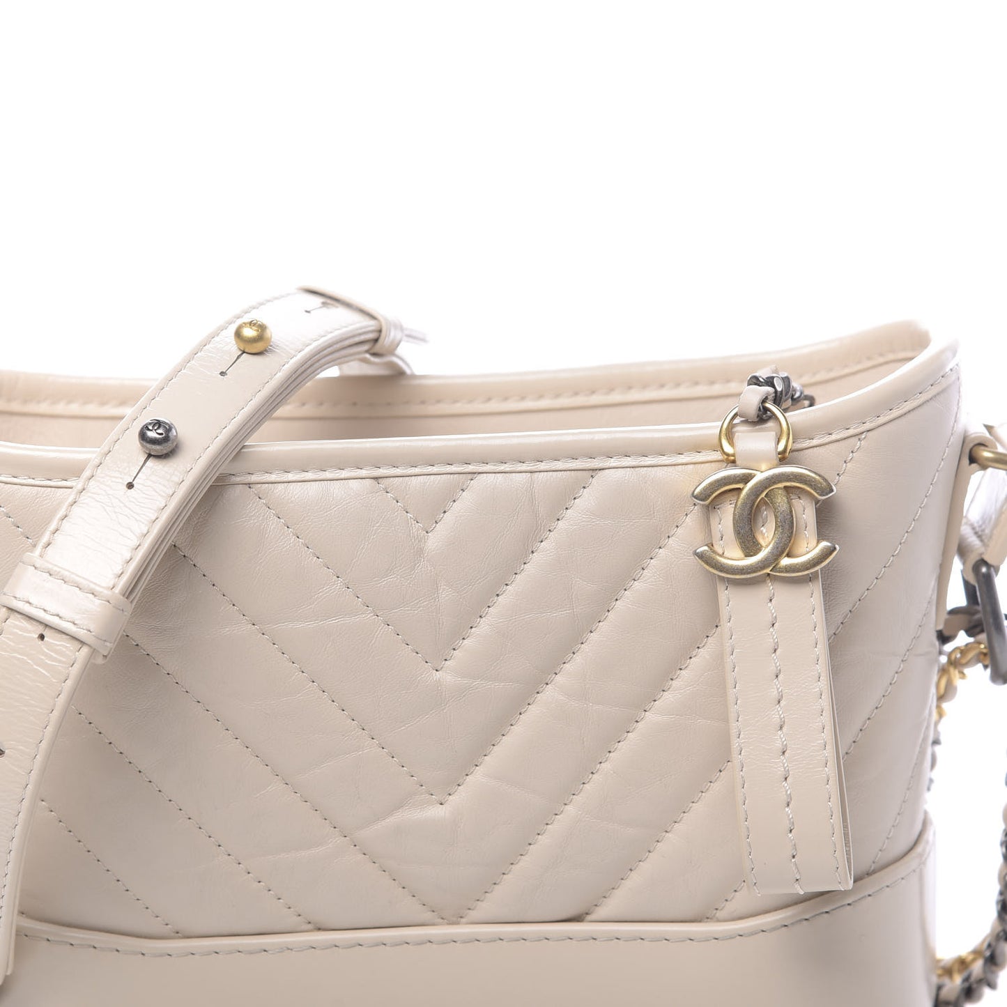 Aged Calfskin Chevron Quilted Small Gabrielle Hobo Beige Clair