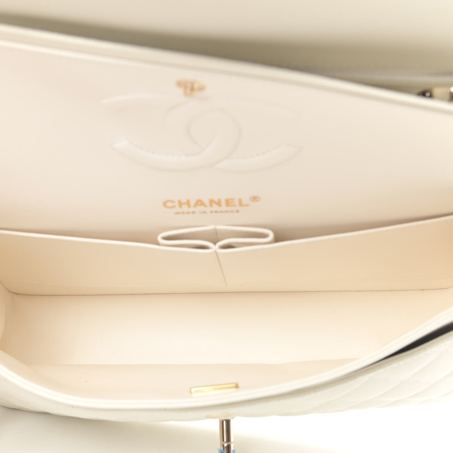 Chanel Caviar Quilted Medium Double Flap White 4 of 4