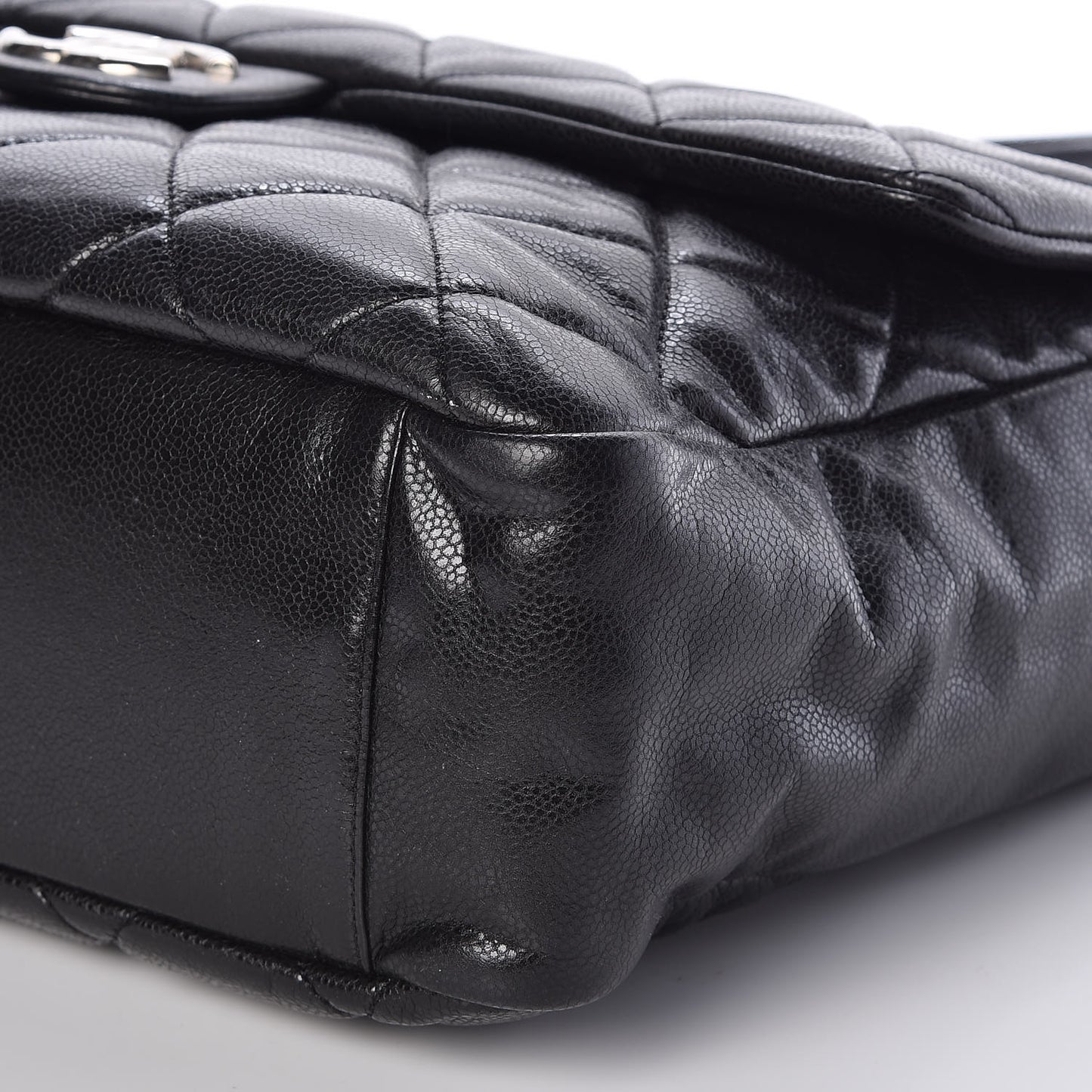 Glazed Caviar Large Nature Flap Bag Black