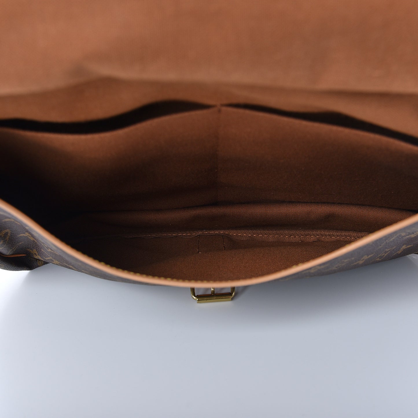 Monogram Saumur 35
