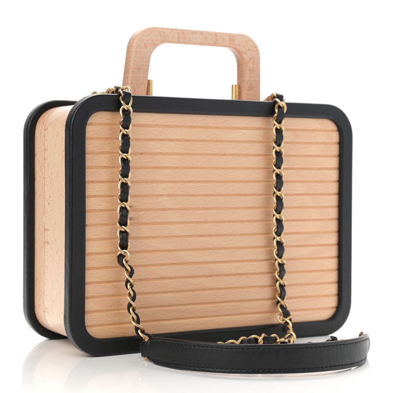 シャネル　ノベルティ　ウッドケース Chanel Beech Wood Lambskin Medium CC Vanity Case Black 1042956
