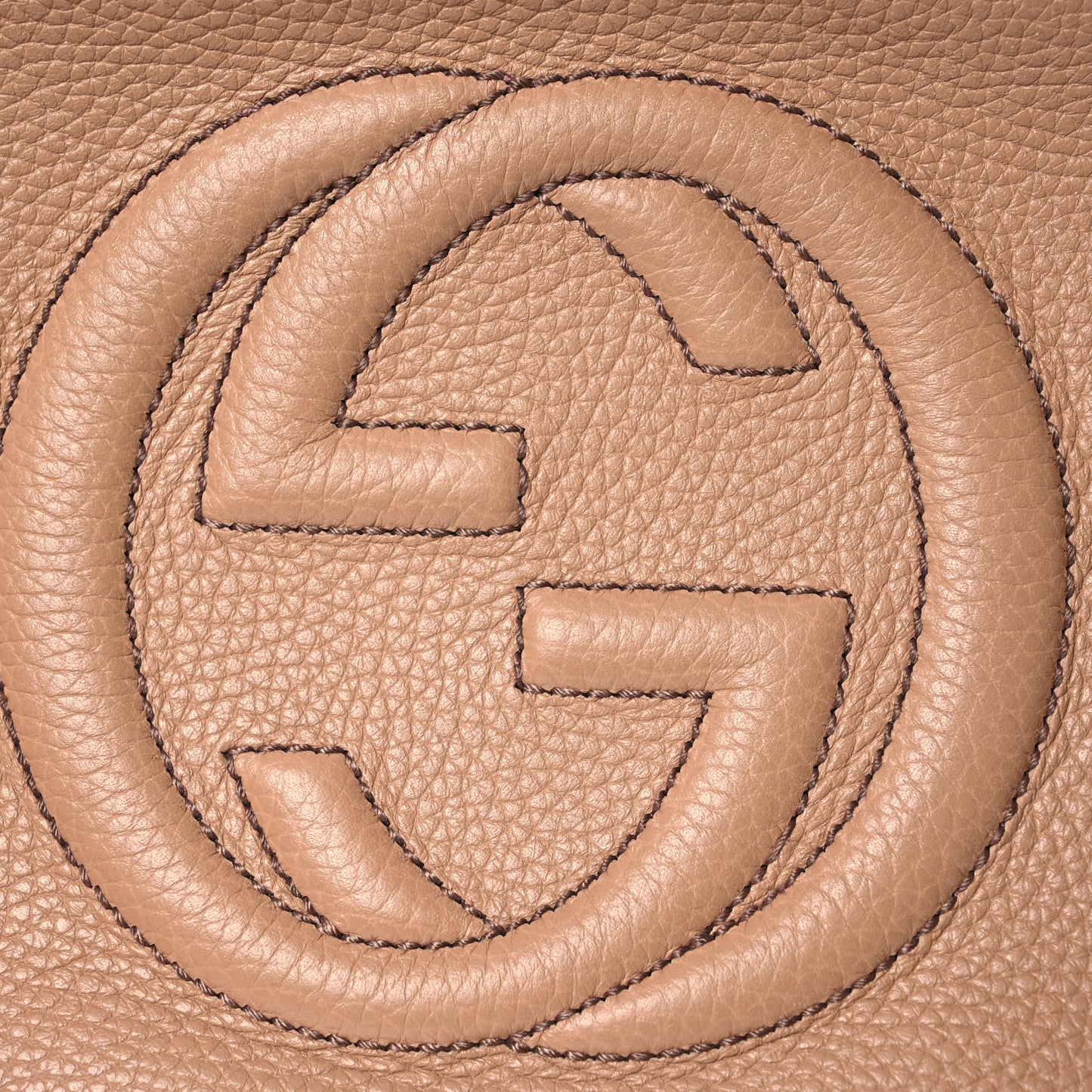 Pebbled Calfskin Small Soho Disco Bag Camelia