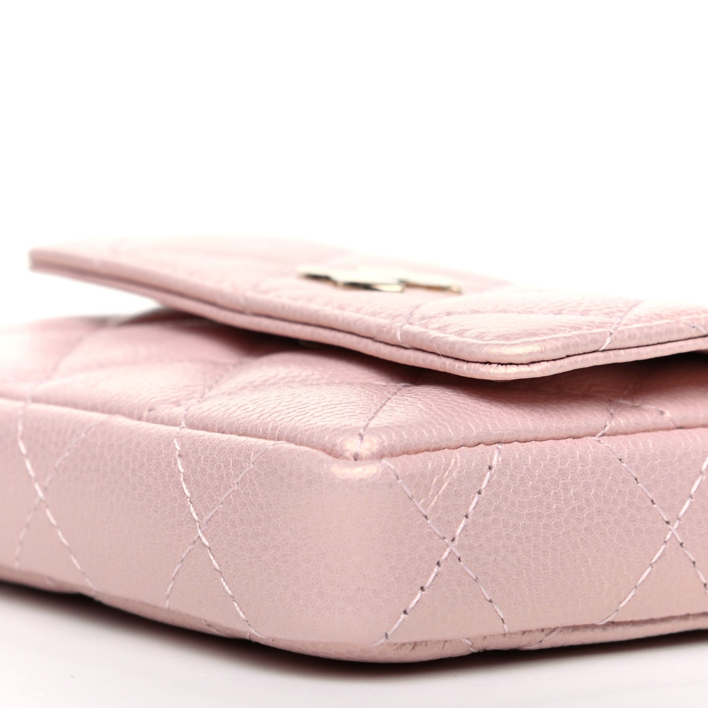 Iridescent Caviar Quilted Pearl On Top Coin Purse With Chain Light Pink