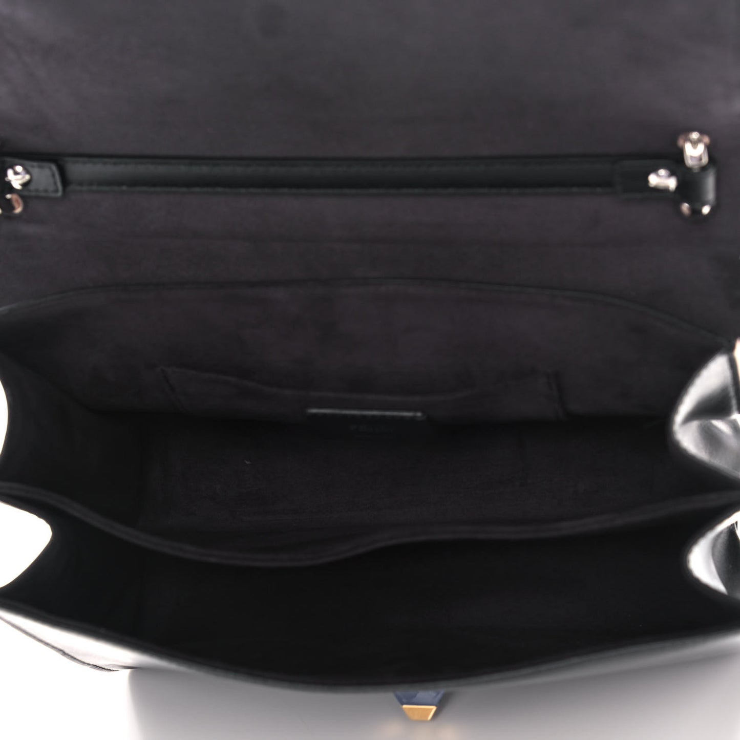 Vitello Liberty Fun Fair Embossed Scalloped Kan I Shoulder Bag Black Multicolor