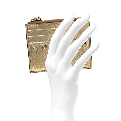 Valentino Garavani Metallic Pebbled Calfskin Rockstud Card Holder With Zipper Gold 3 of 16