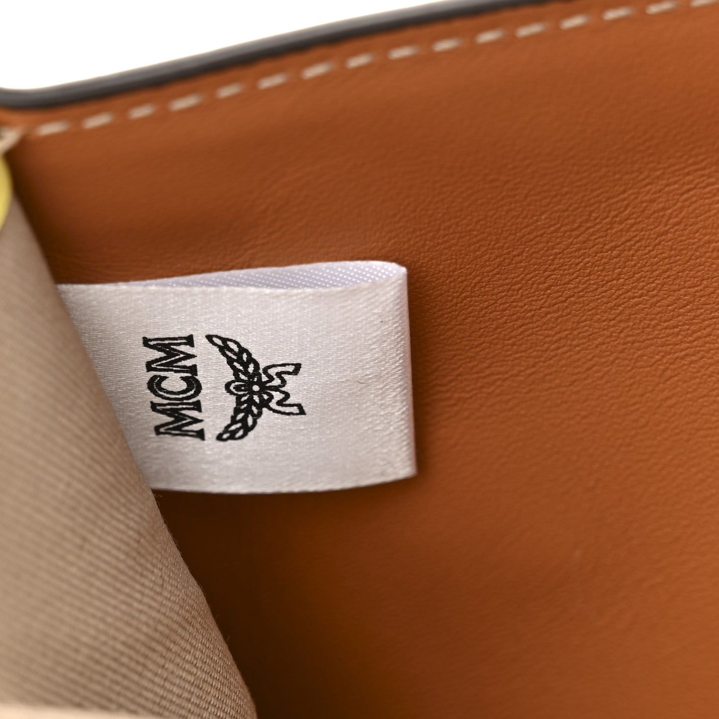 Calfskin Mode Mini Travia Chain Wallet Cognac