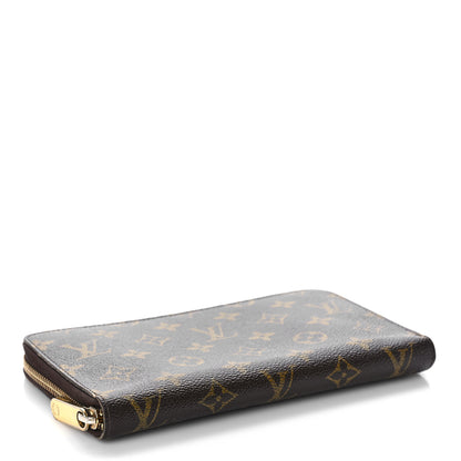Louis Vuitton Monogram Zippy Organizer Wallet 4 of 10