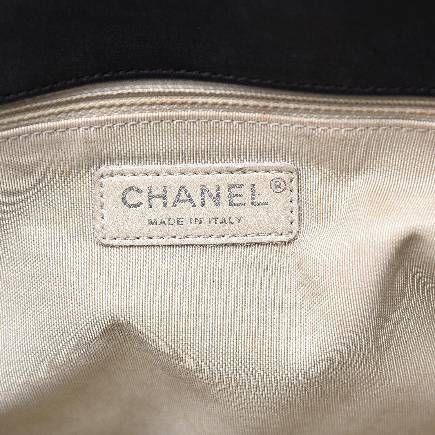 Chanel Washed Lambskin Quilted Maxi Chain Around Flap Black 5 of 14