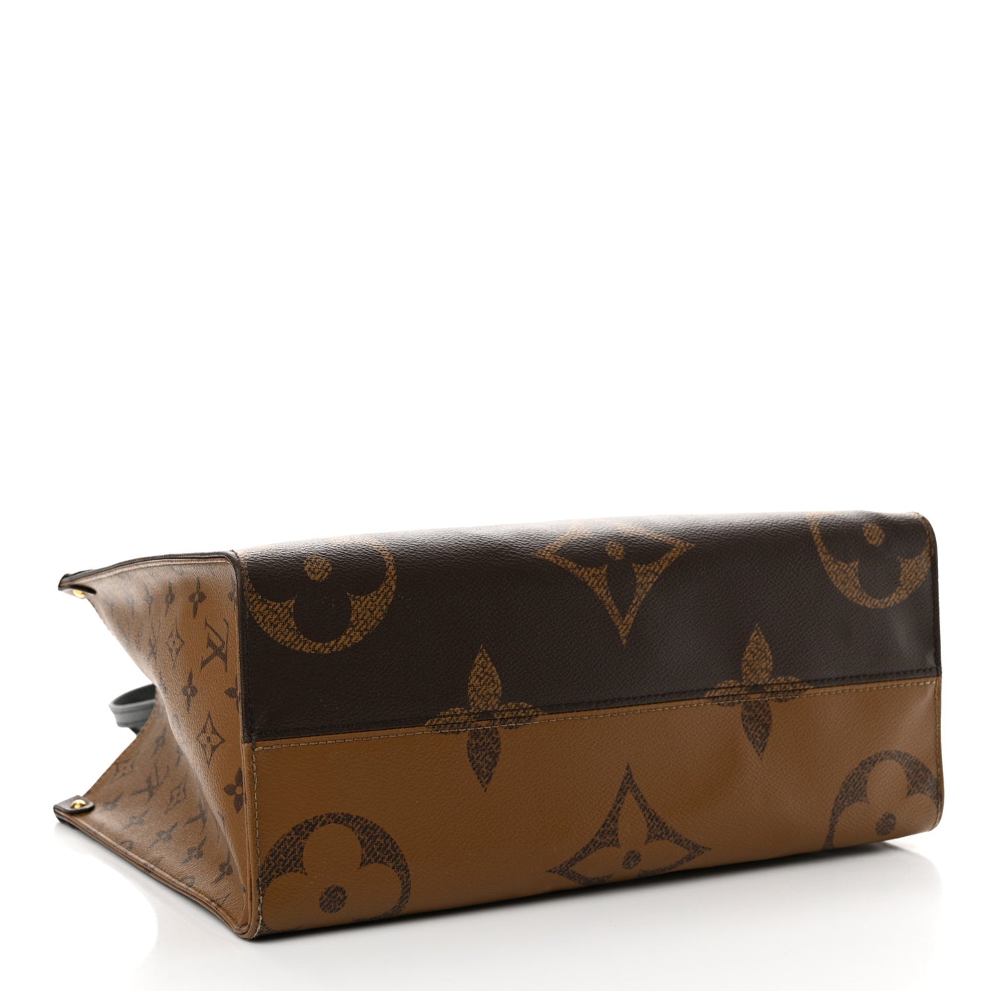 Reverse Monogram Giant Onthego MM