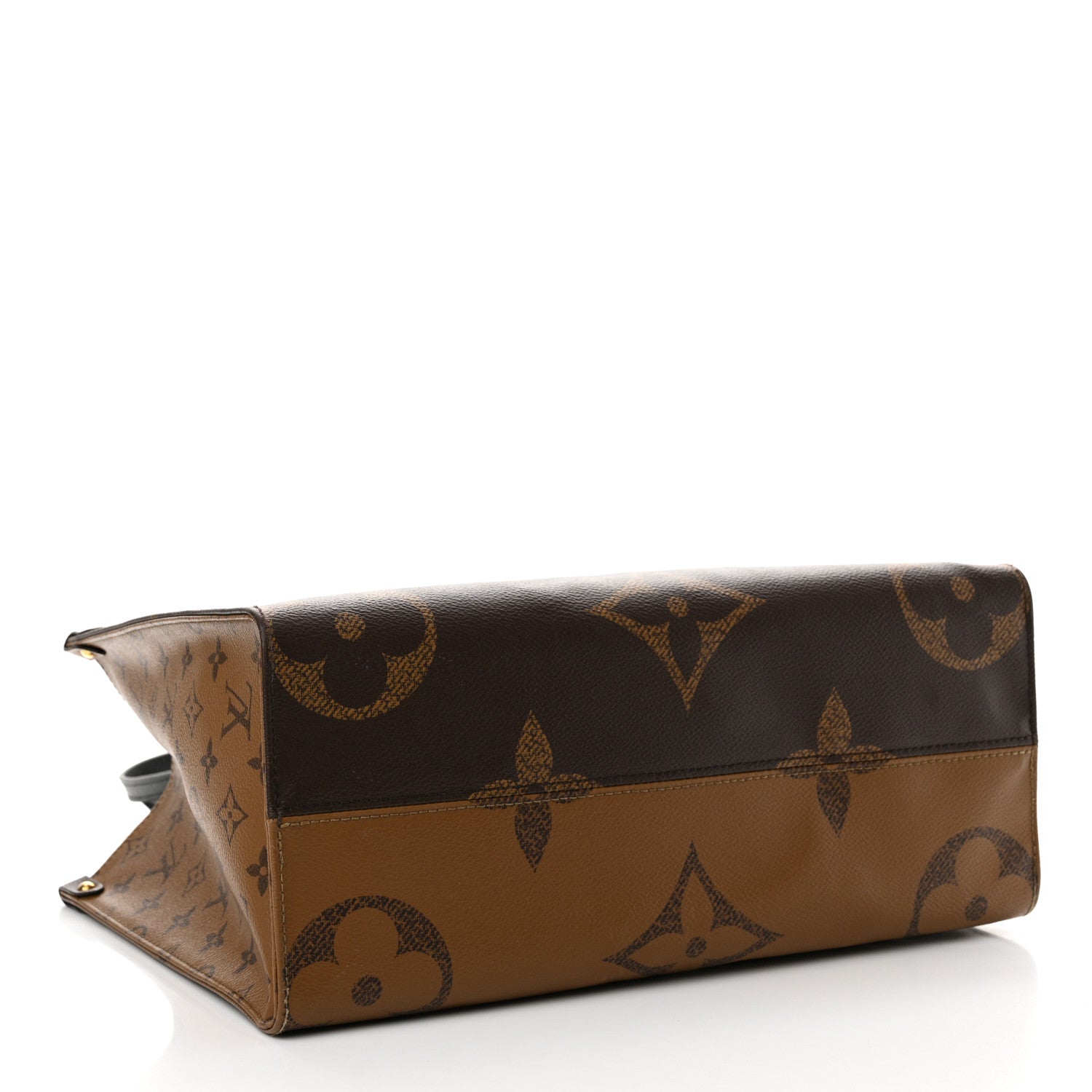 Louis Vuitton Reverse Monogram Giant Onthego MM 4 of 23