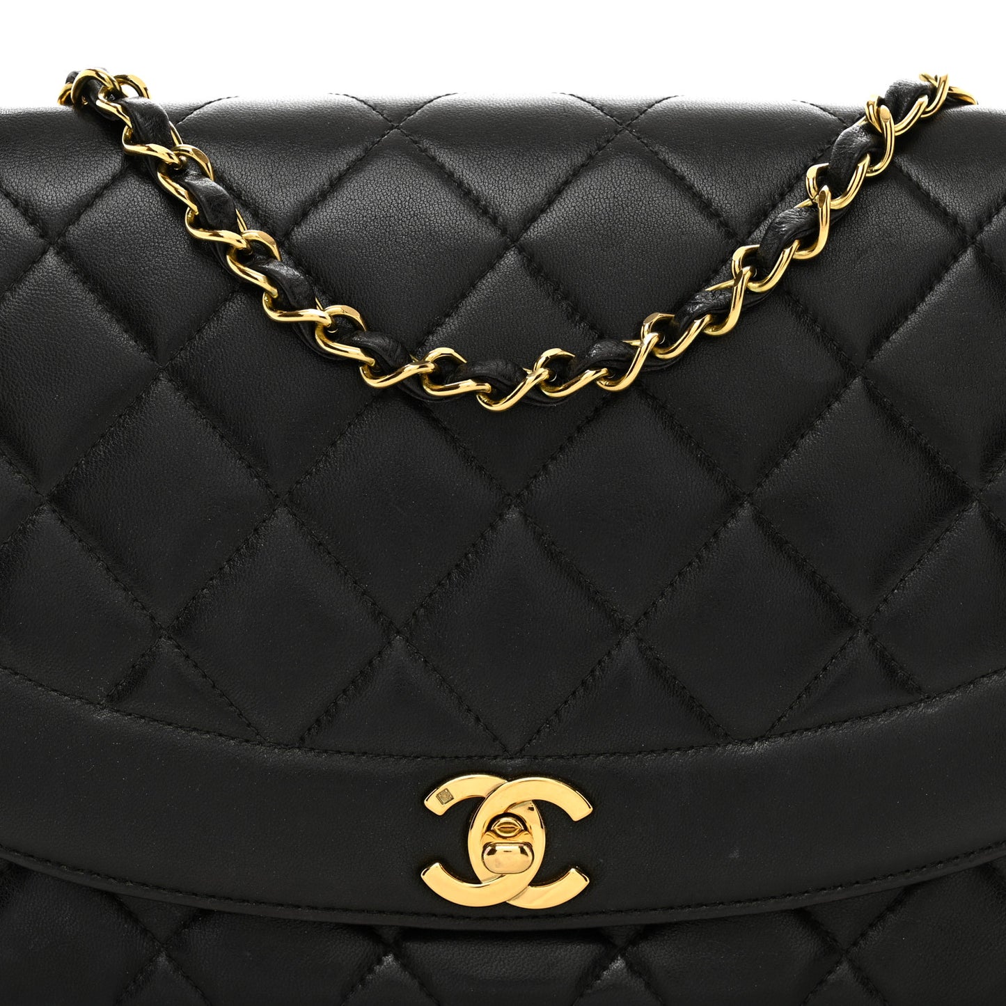 Lambskin Quilted Medium Single Flap Black