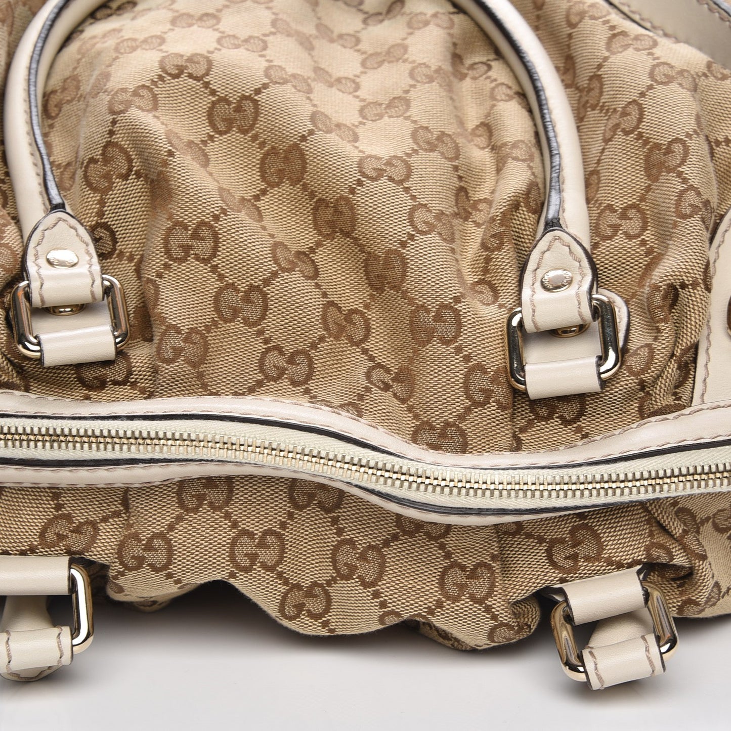Monogram Medium Sukey Boston Off White