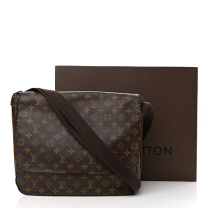 Louis Vuitton Monogram Beaubourg MM Messenger Bag 11 of 11